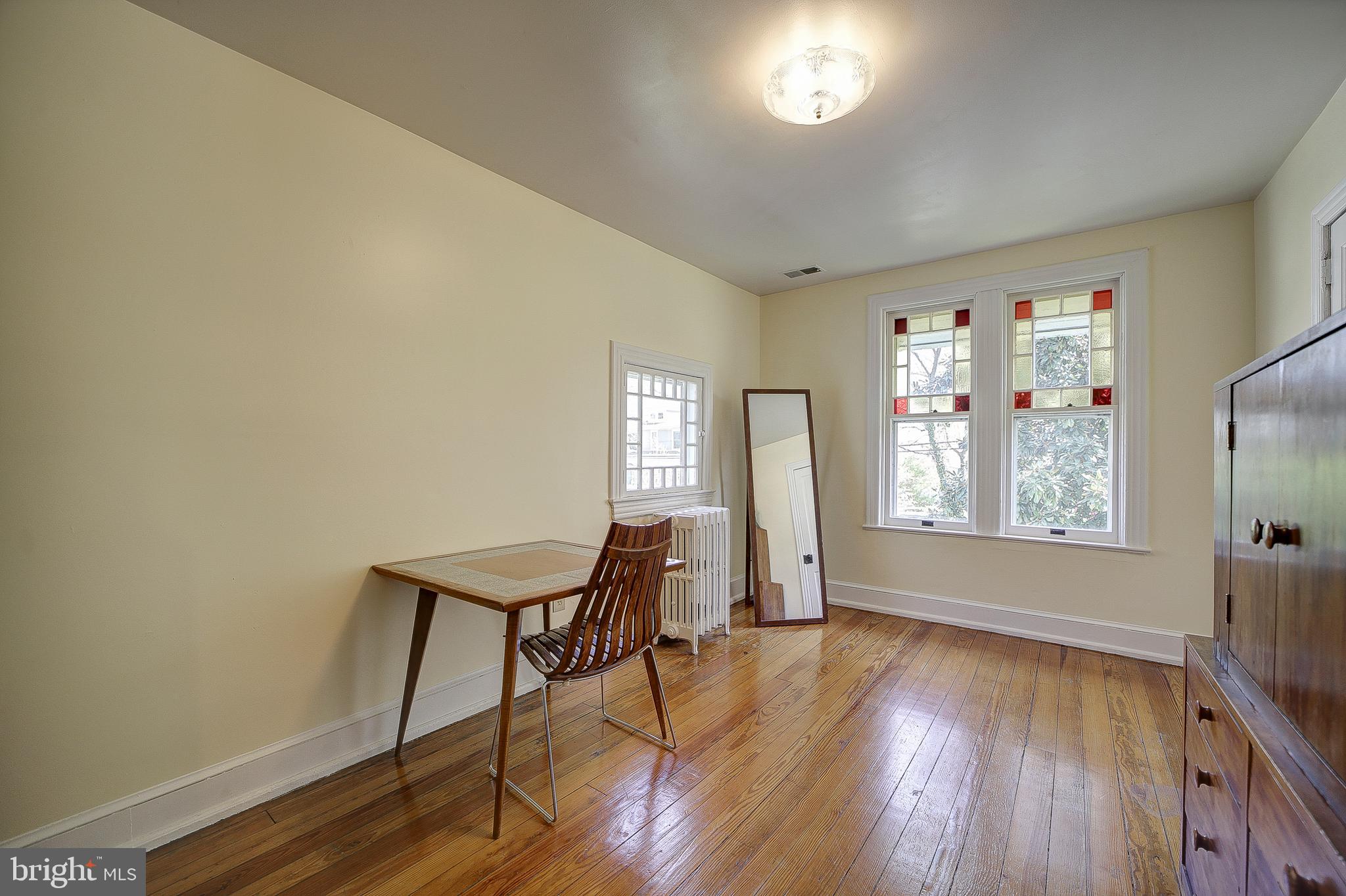 COLLEGE PARK - Residential