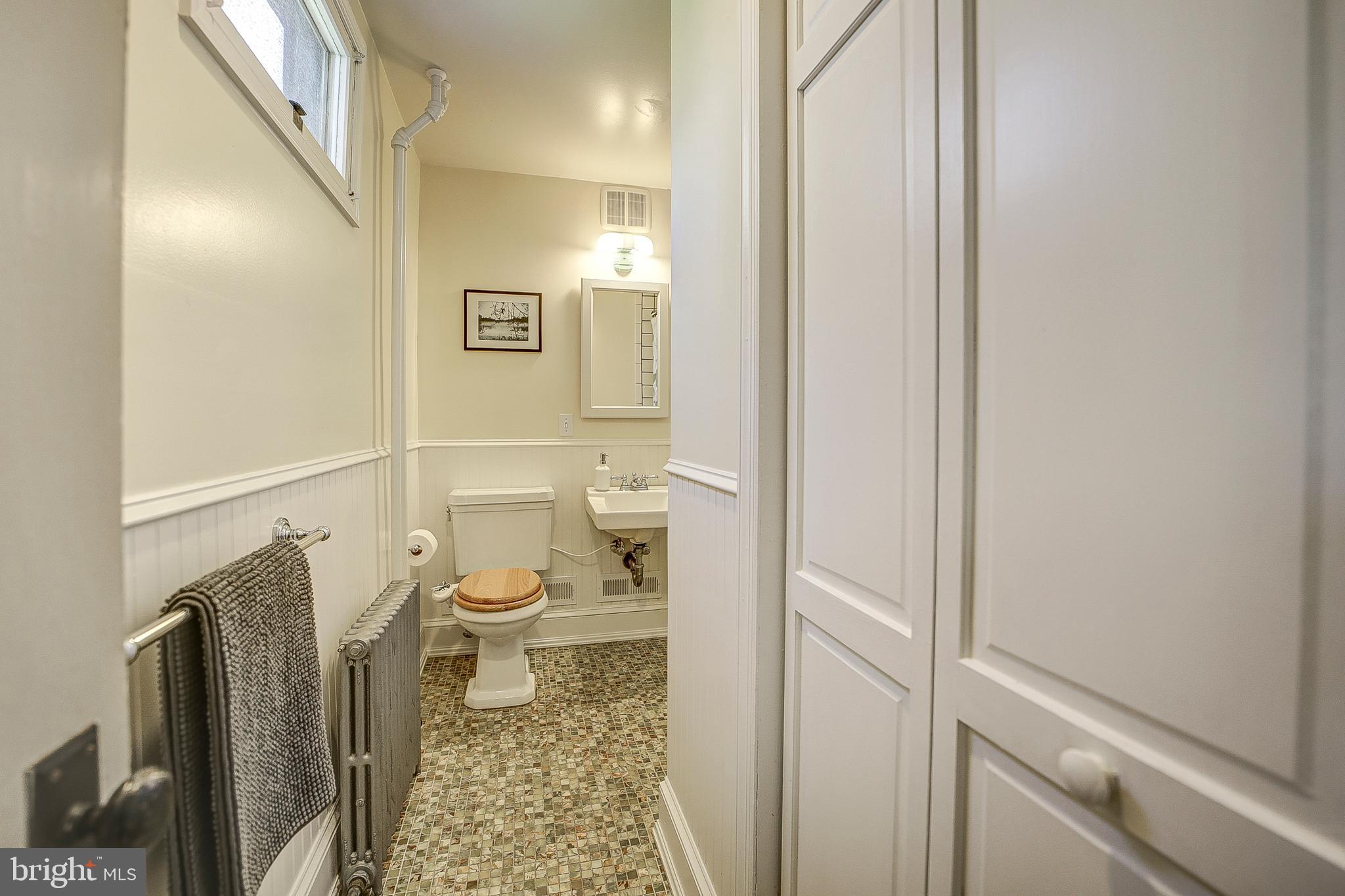 COLLEGE PARK - Residential