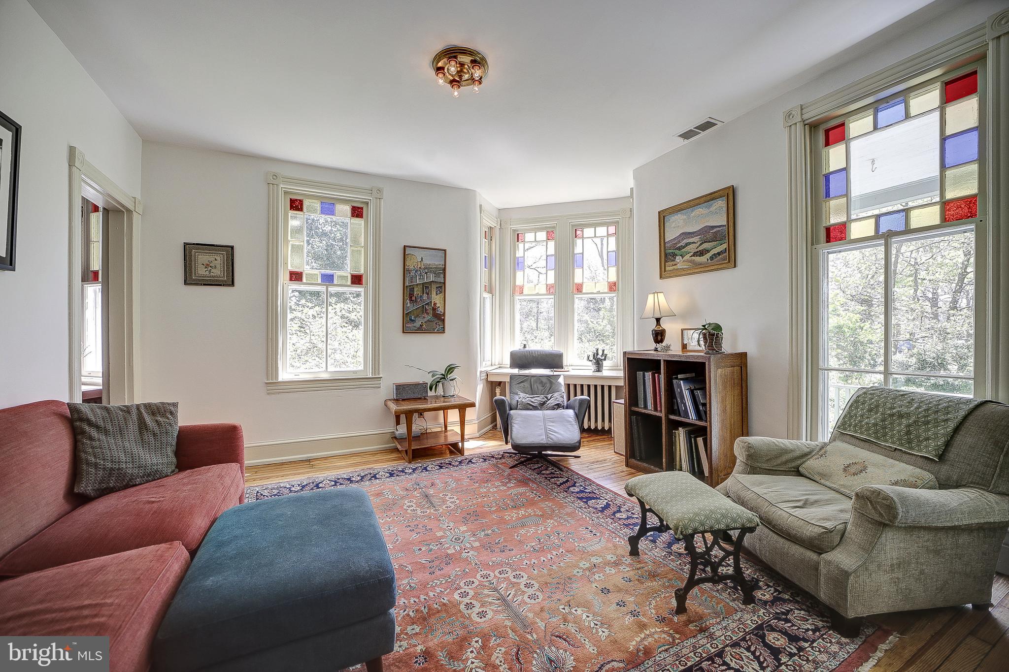 COLLEGE PARK - Residential