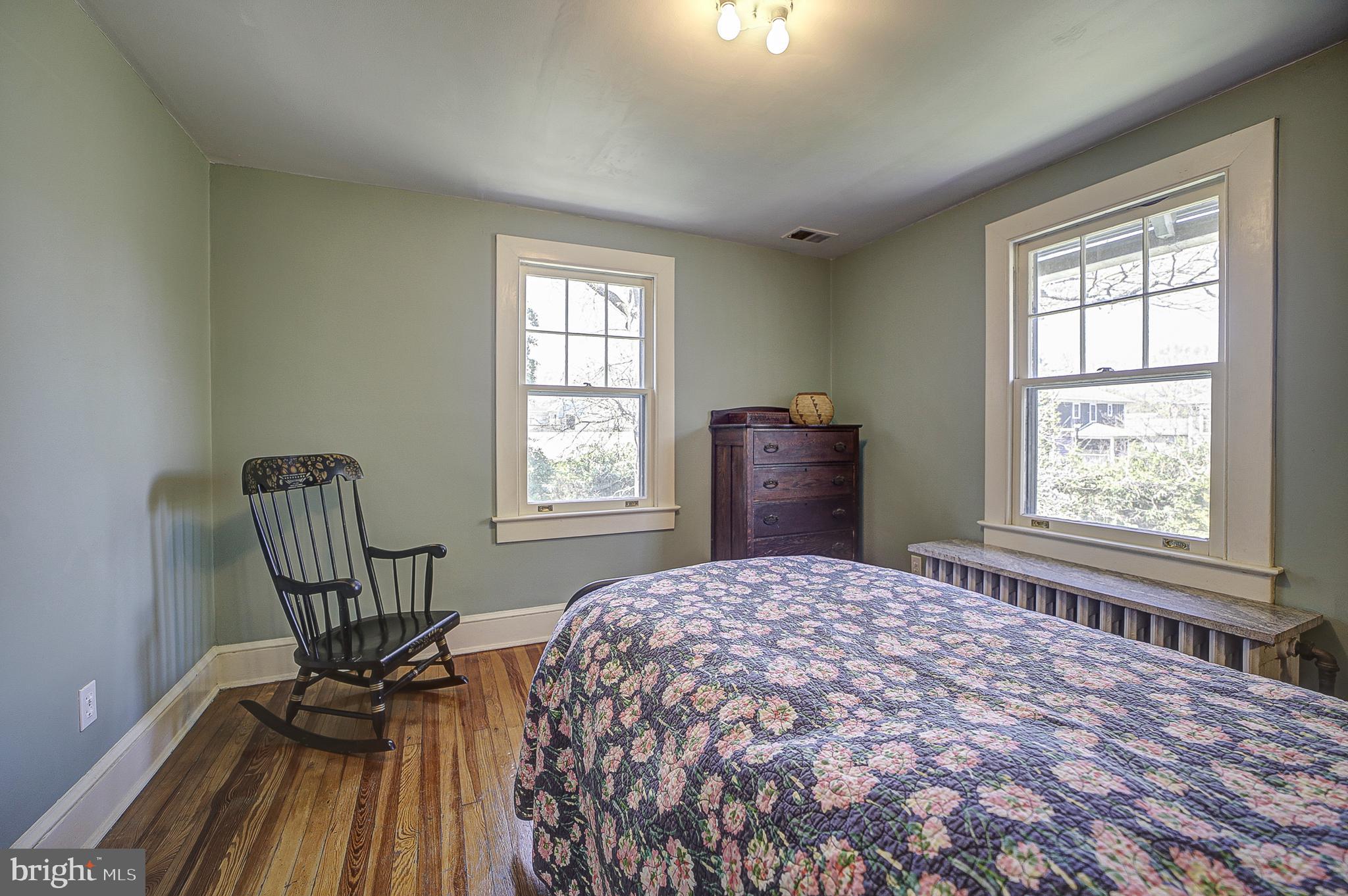 COLLEGE PARK - Residential