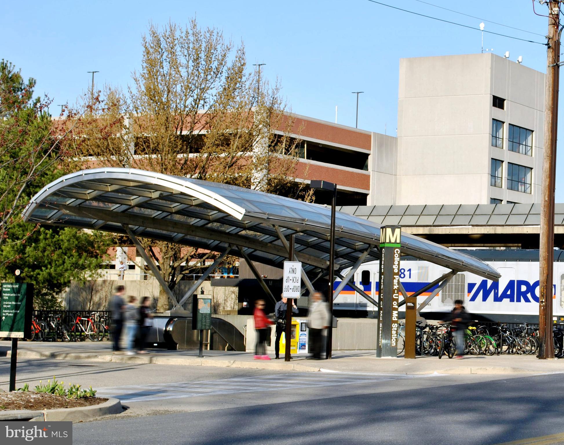 COLLEGE PARK - Residential