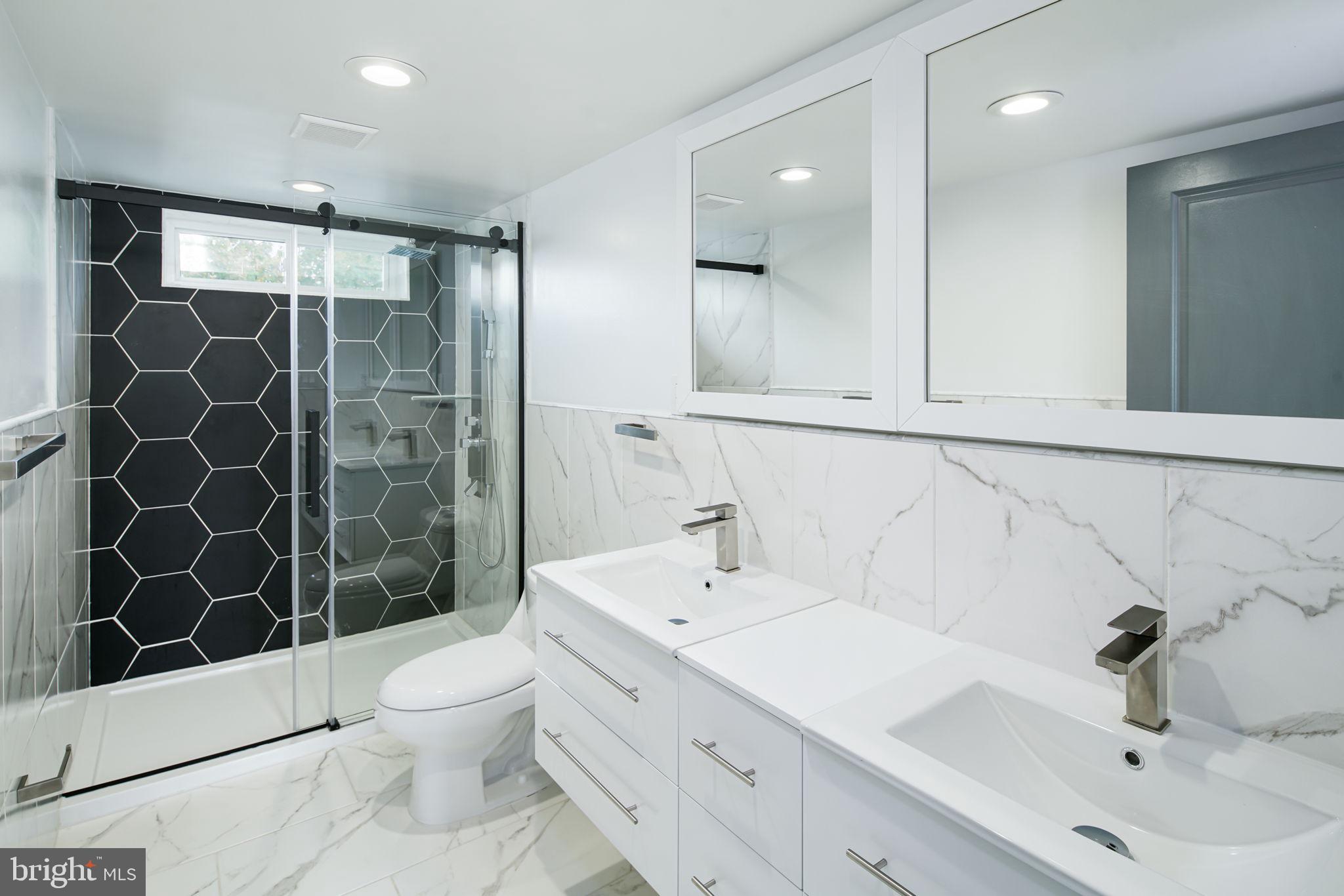 OLDE KENSINGTON - Residential