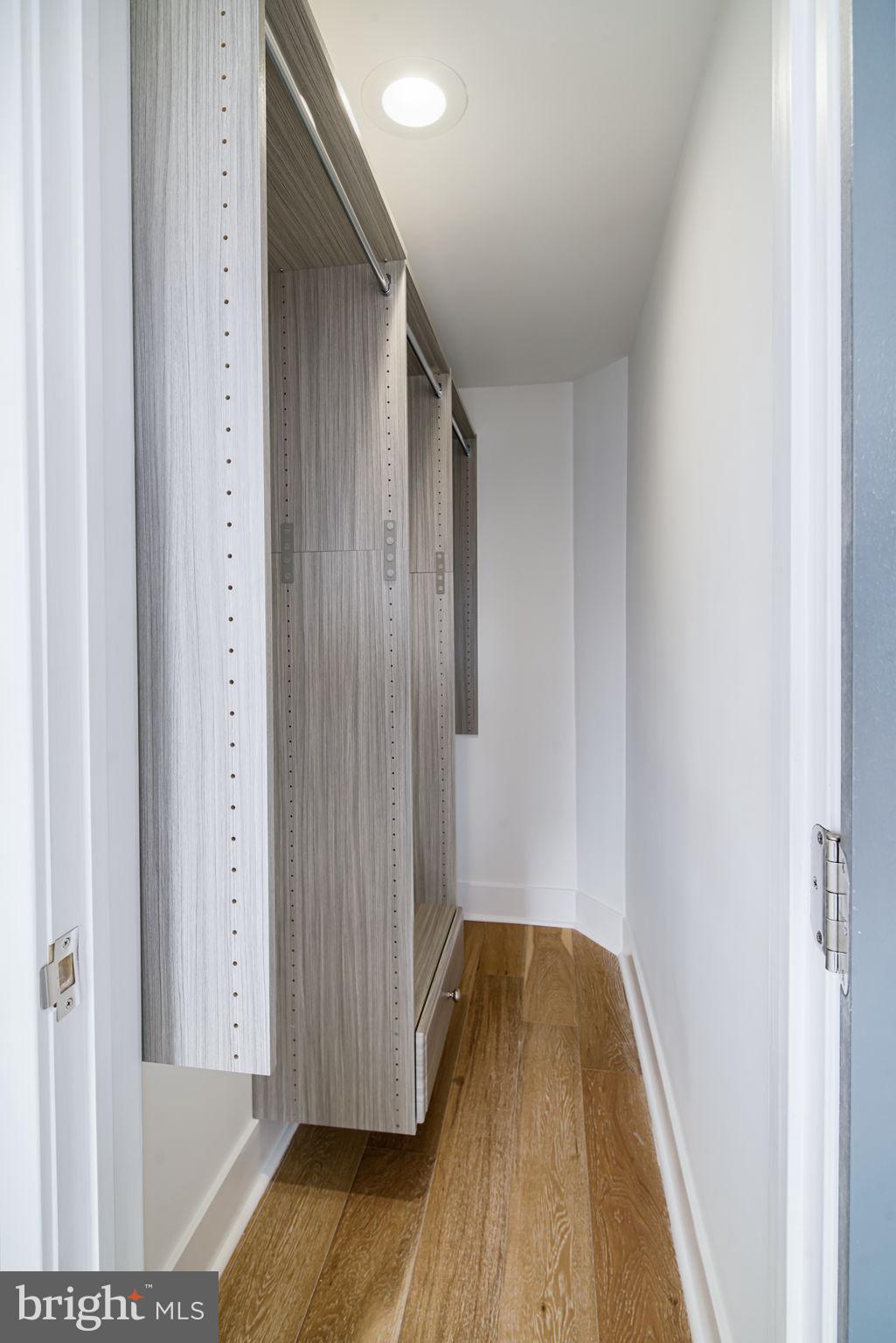 OLDE KENSINGTON - Residential