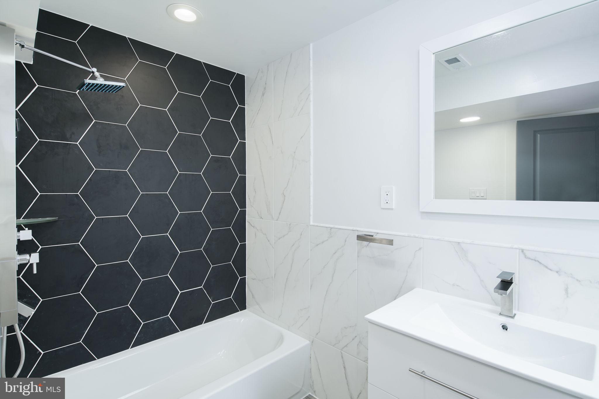 OLDE KENSINGTON - Residential