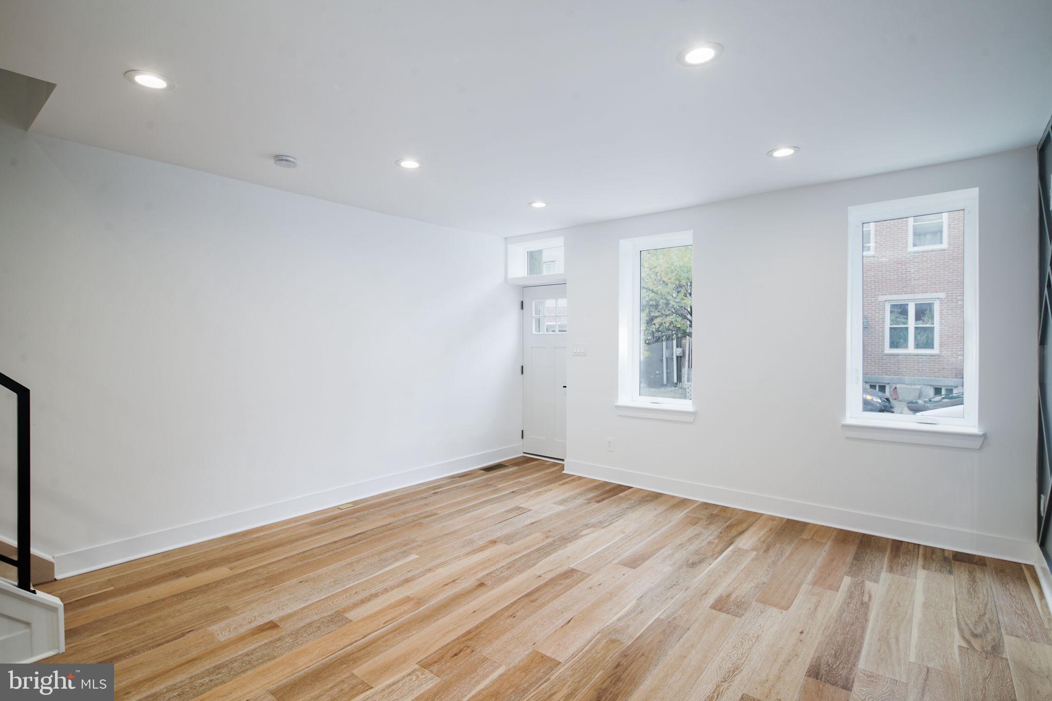 OLDE KENSINGTON - Residential