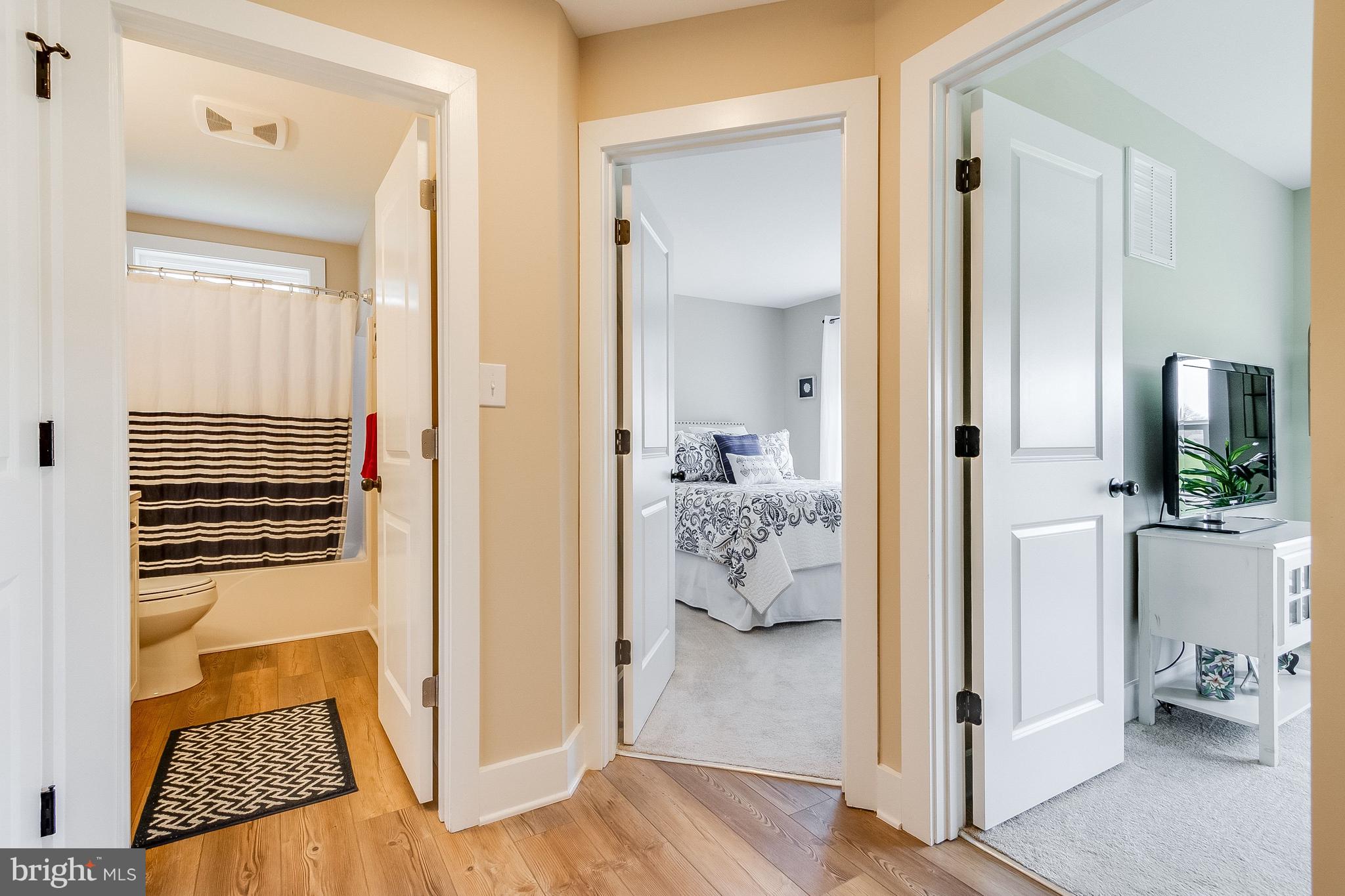 24262 DEER RUN COURT