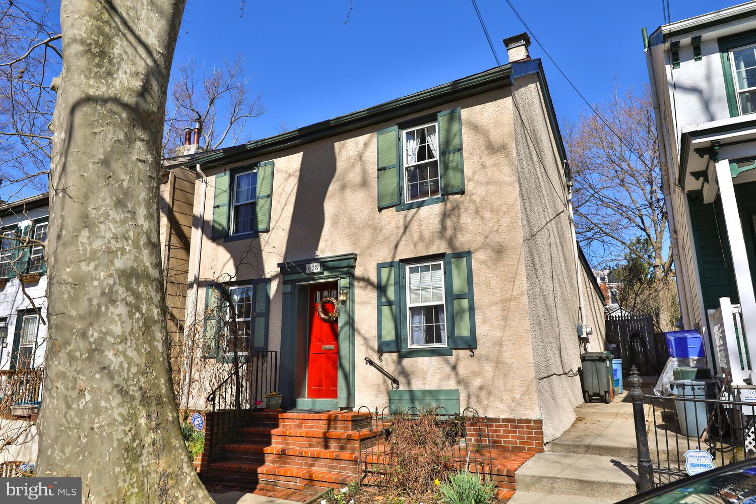 BLUE BELL HILL - Residential