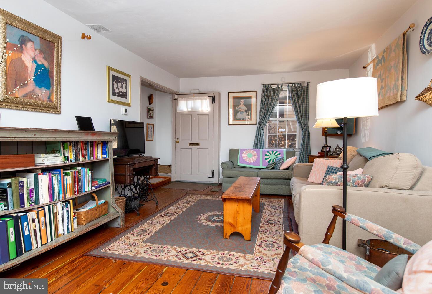 BLUE BELL HILL - Residential