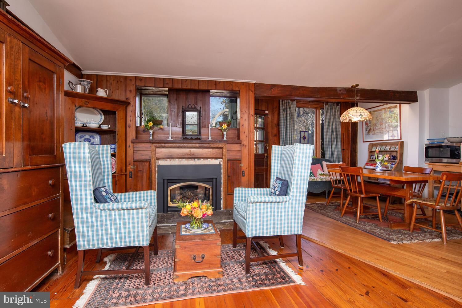 BLUE BELL HILL - Residential