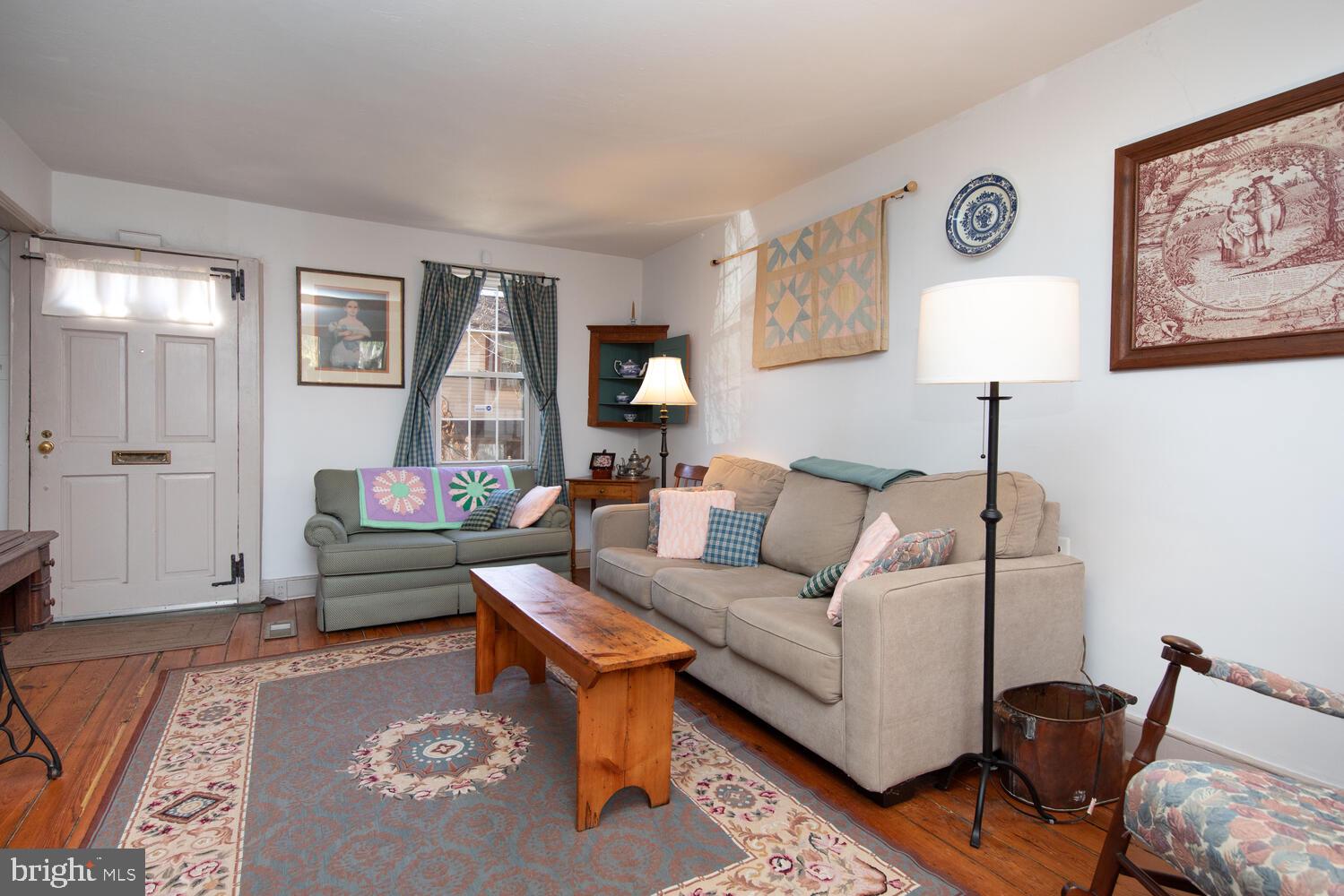 BLUE BELL HILL - Residential