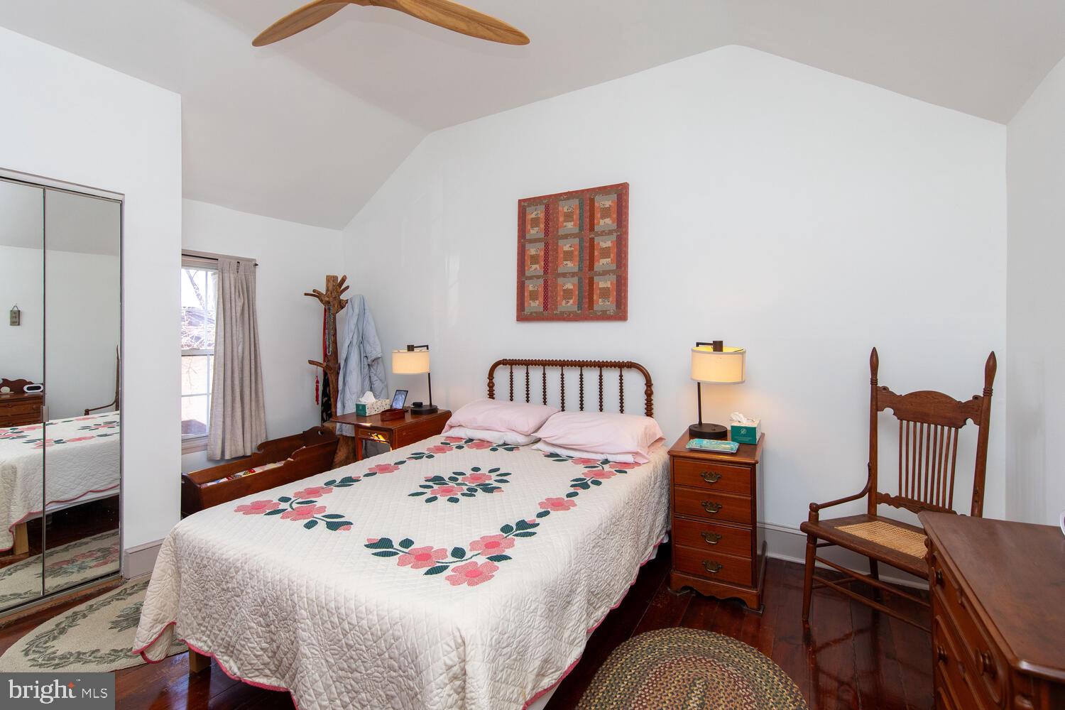 BLUE BELL HILL - Residential