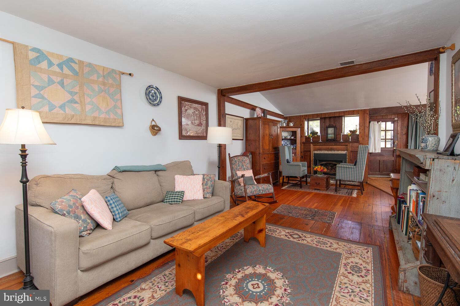 BLUE BELL HILL - Residential