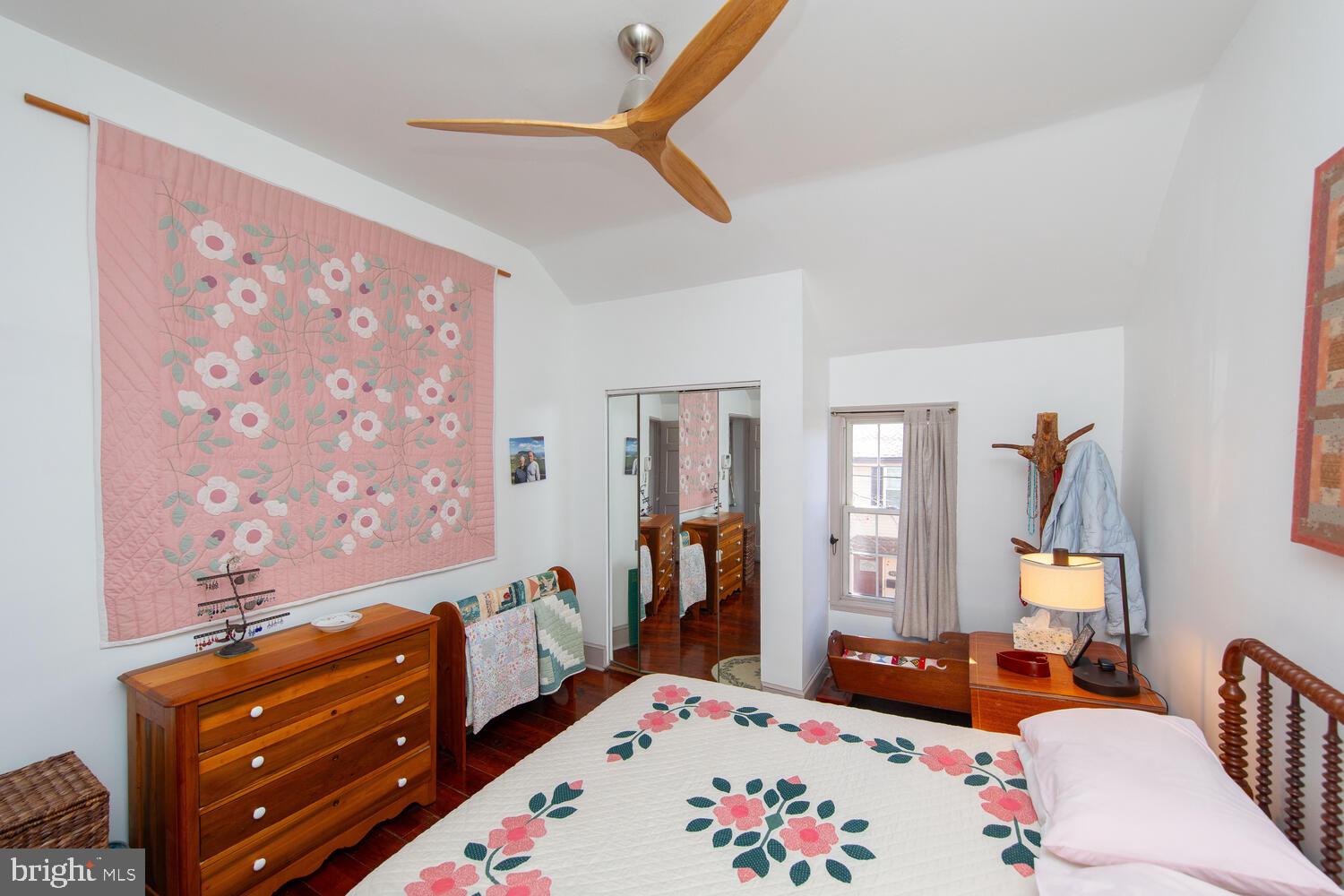 BLUE BELL HILL - Residential