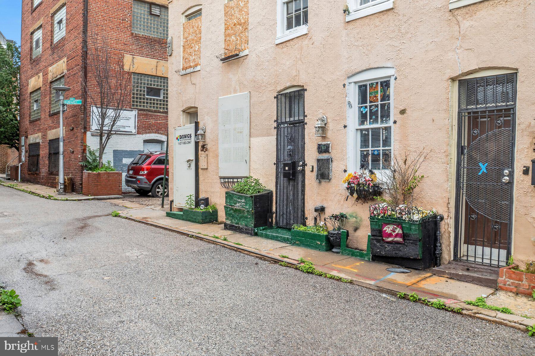 WASHINGTON VILLAGE - Residential