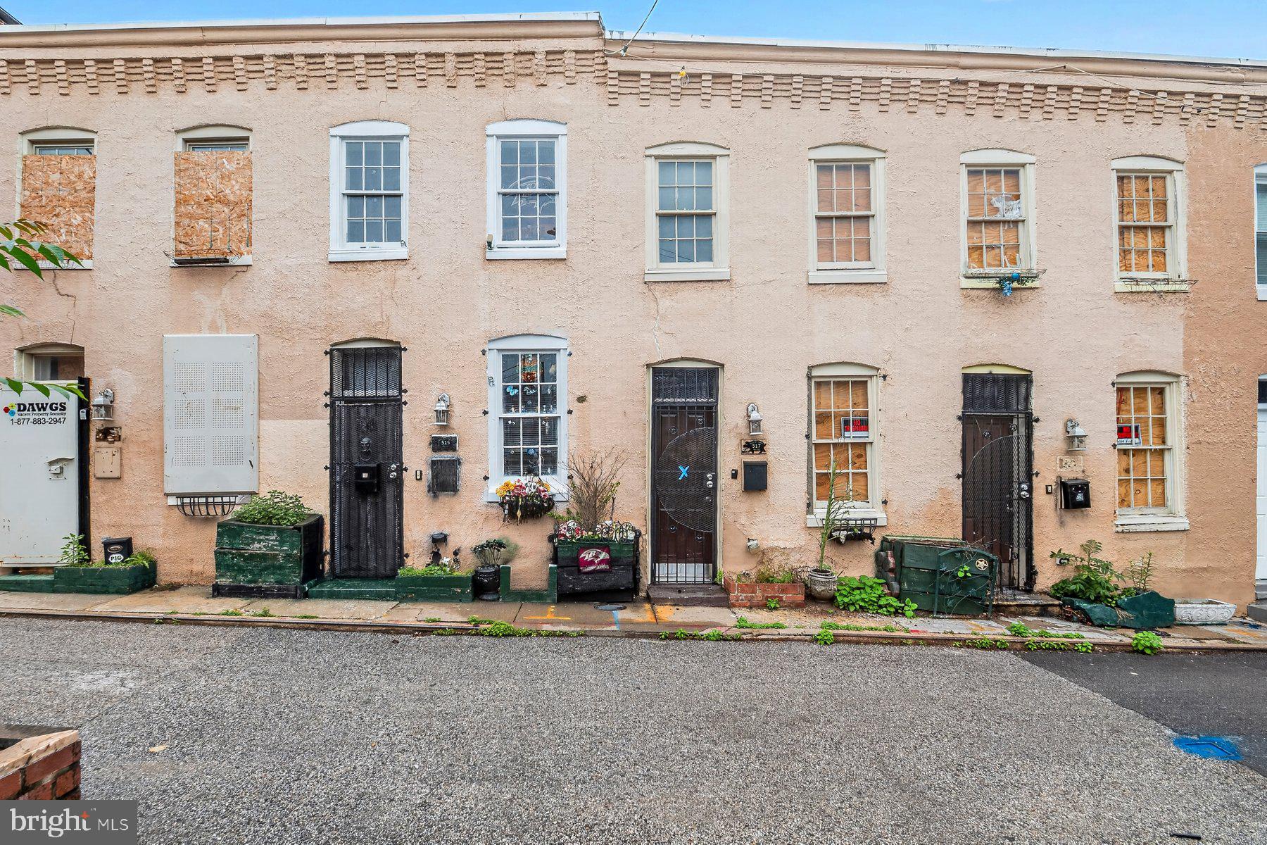 WASHINGTON VILLAGE - Residential