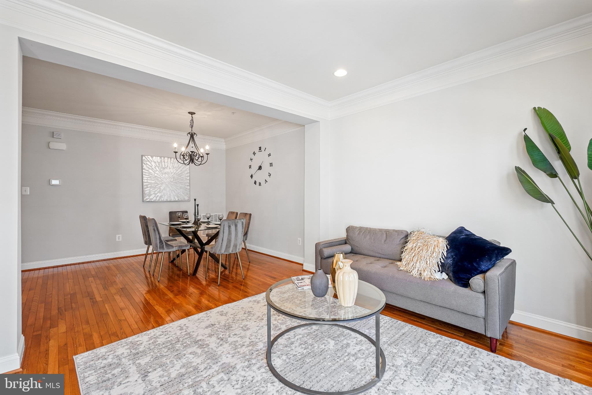 HIDDEN CREEK - Residential