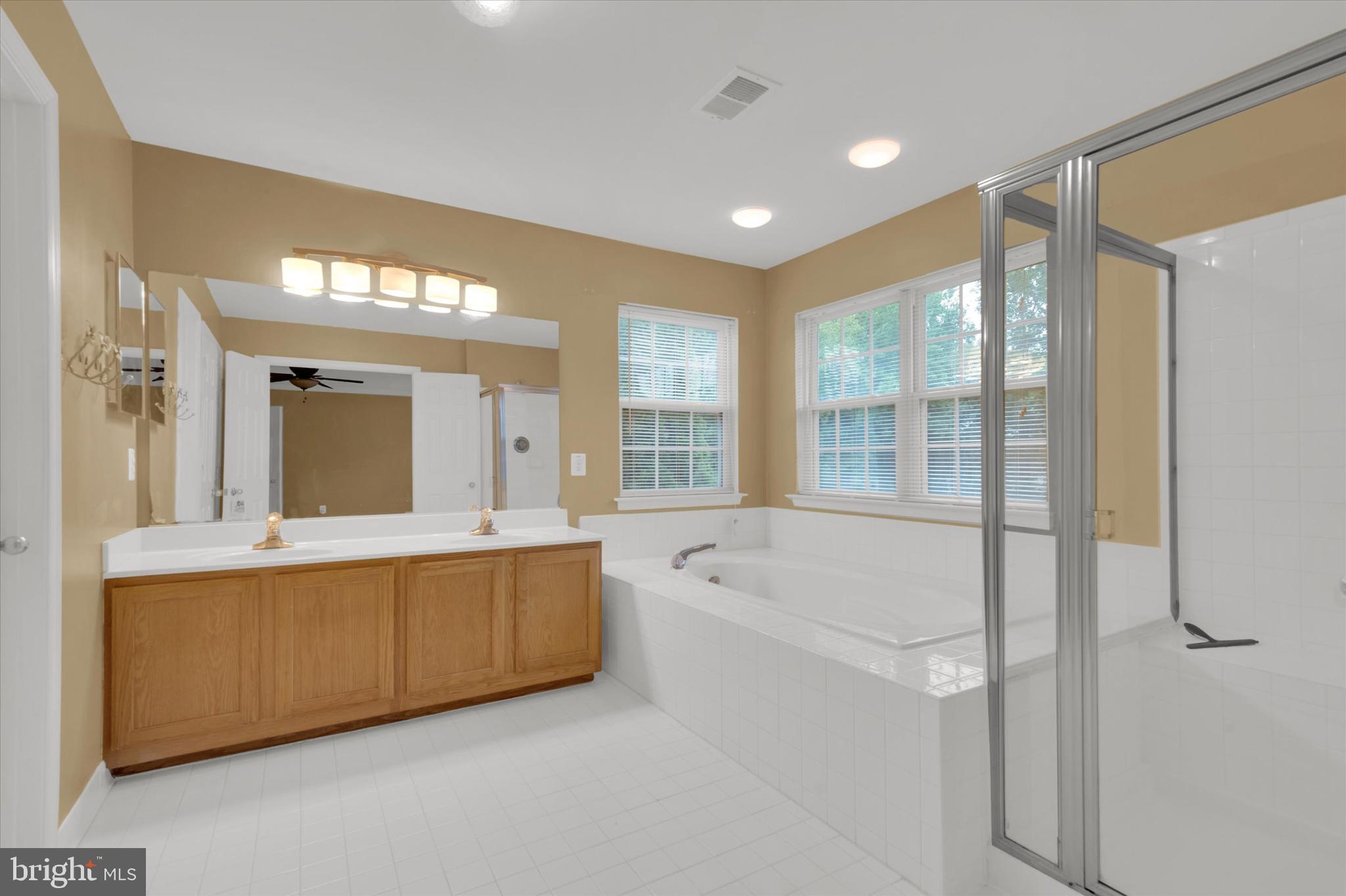 SIERRA MEADOWS - Residential