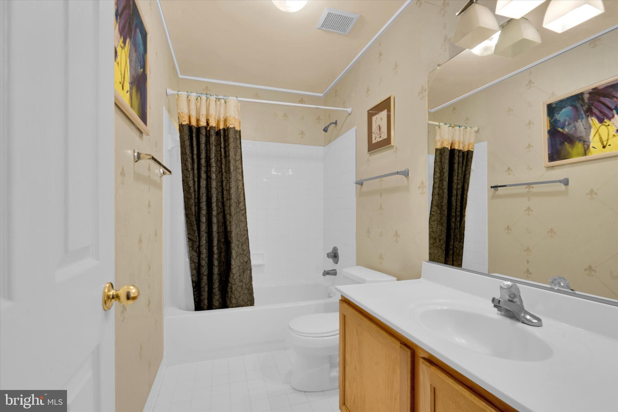 SIERRA MEADOWS - Residential