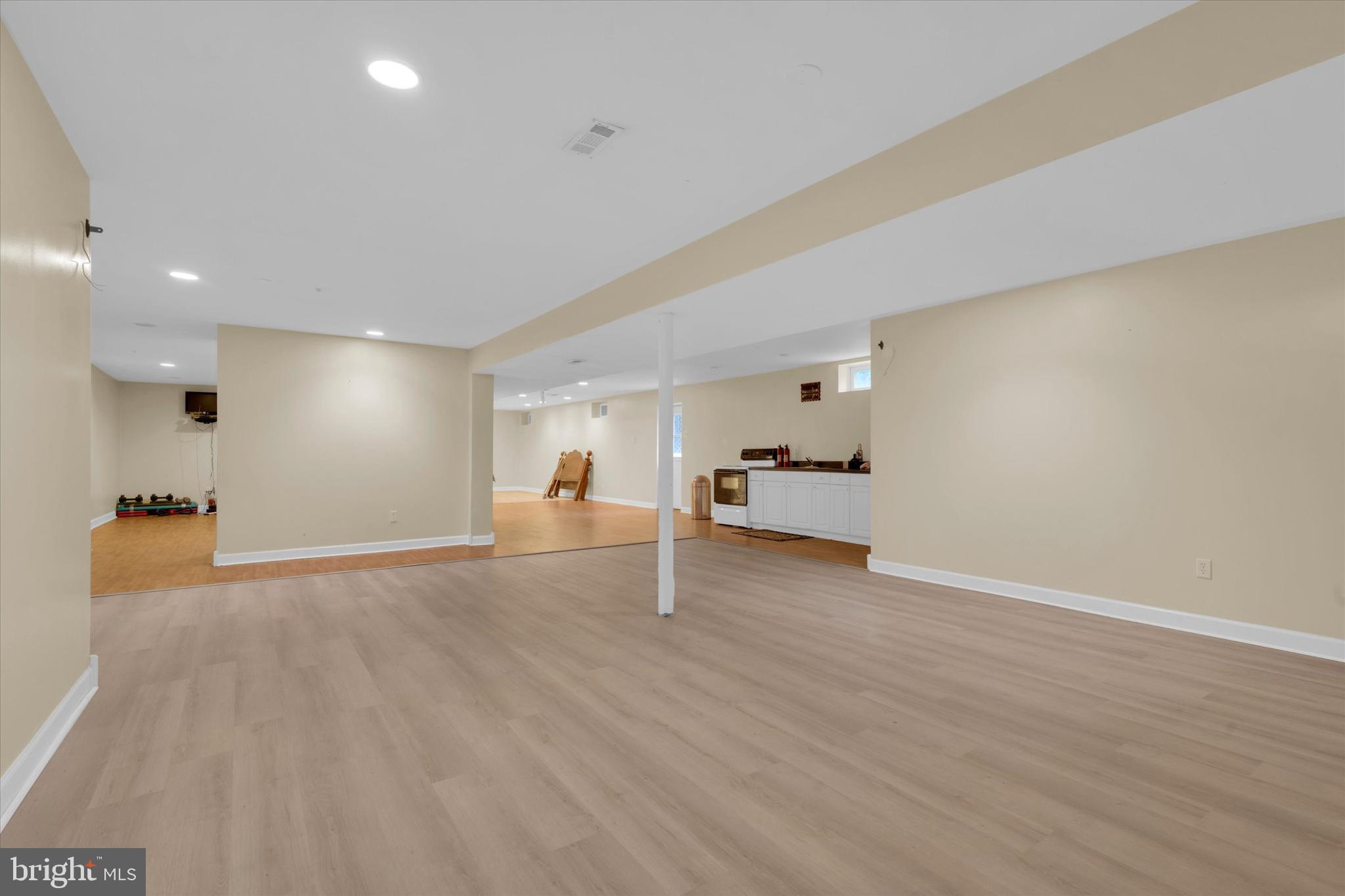 SIERRA MEADOWS - Residential