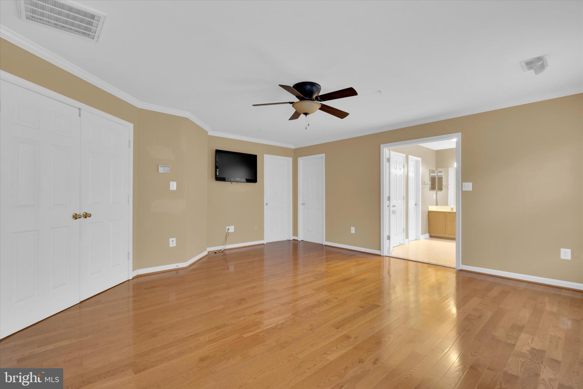 SIERRA MEADOWS - Residential