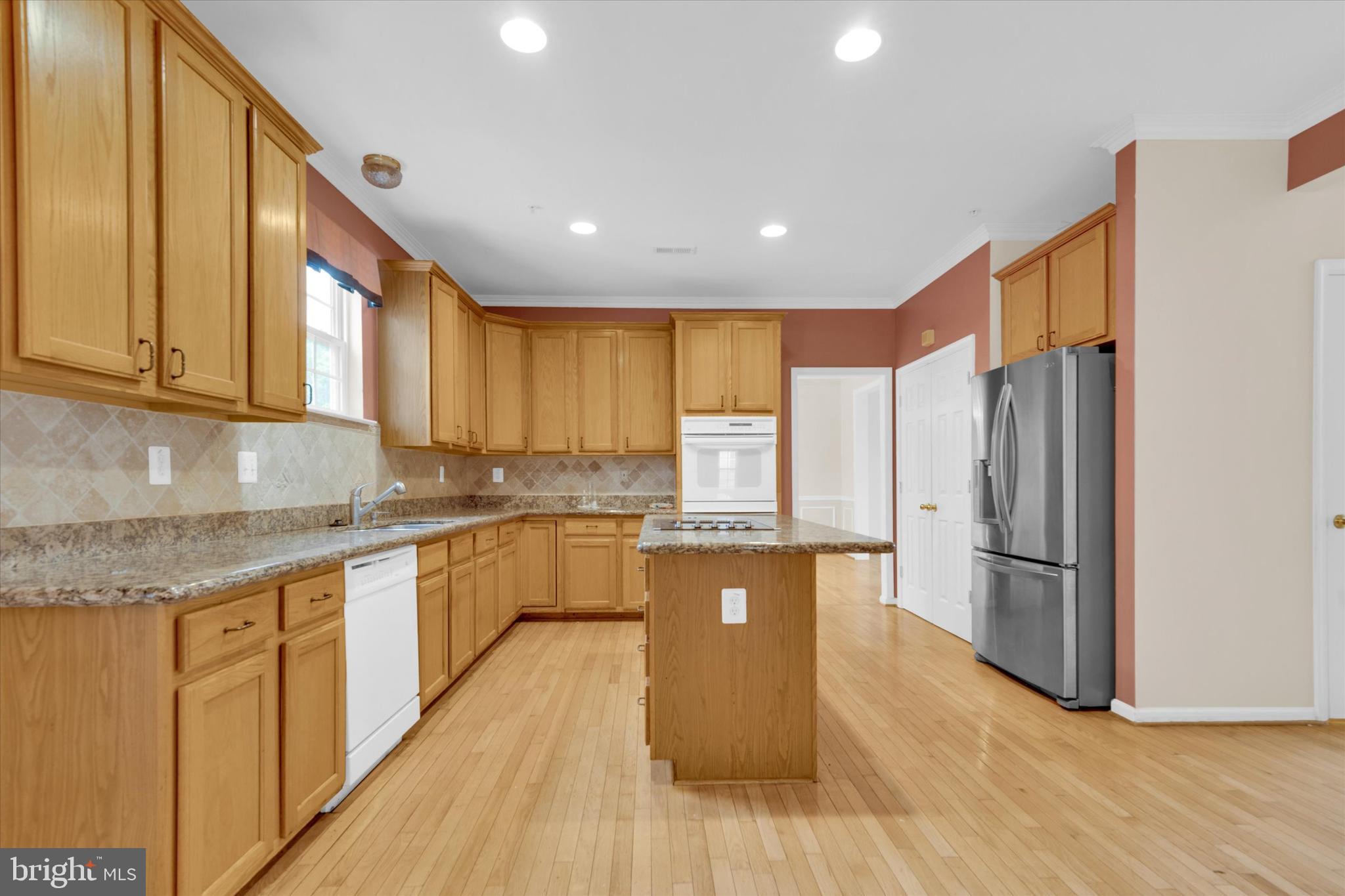 SIERRA MEADOWS - Residential