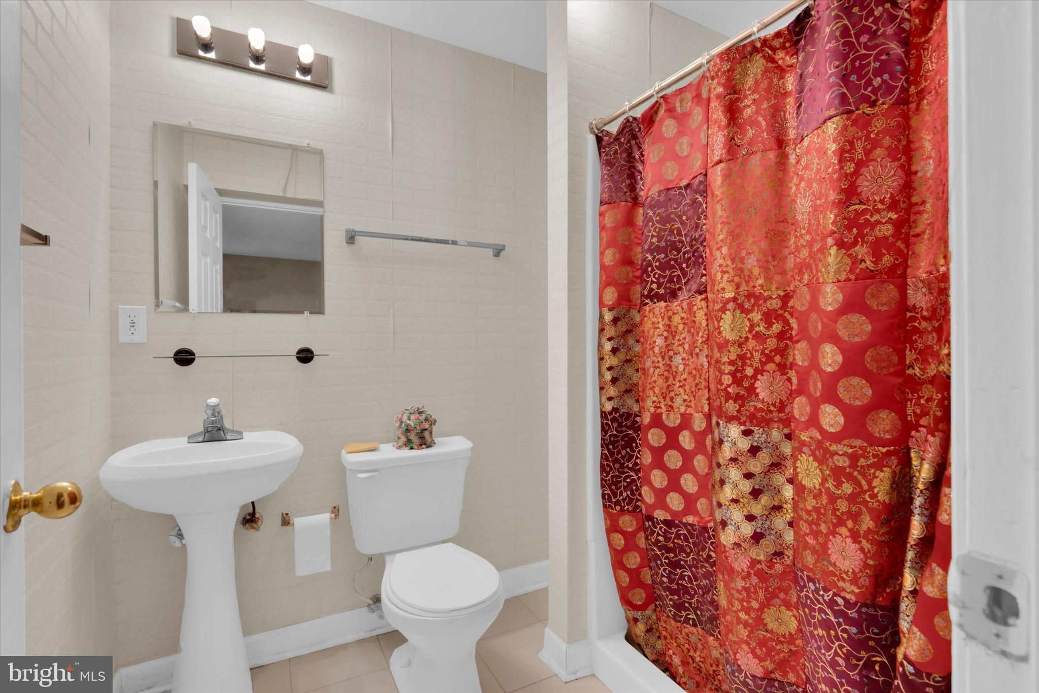 SIERRA MEADOWS - Residential