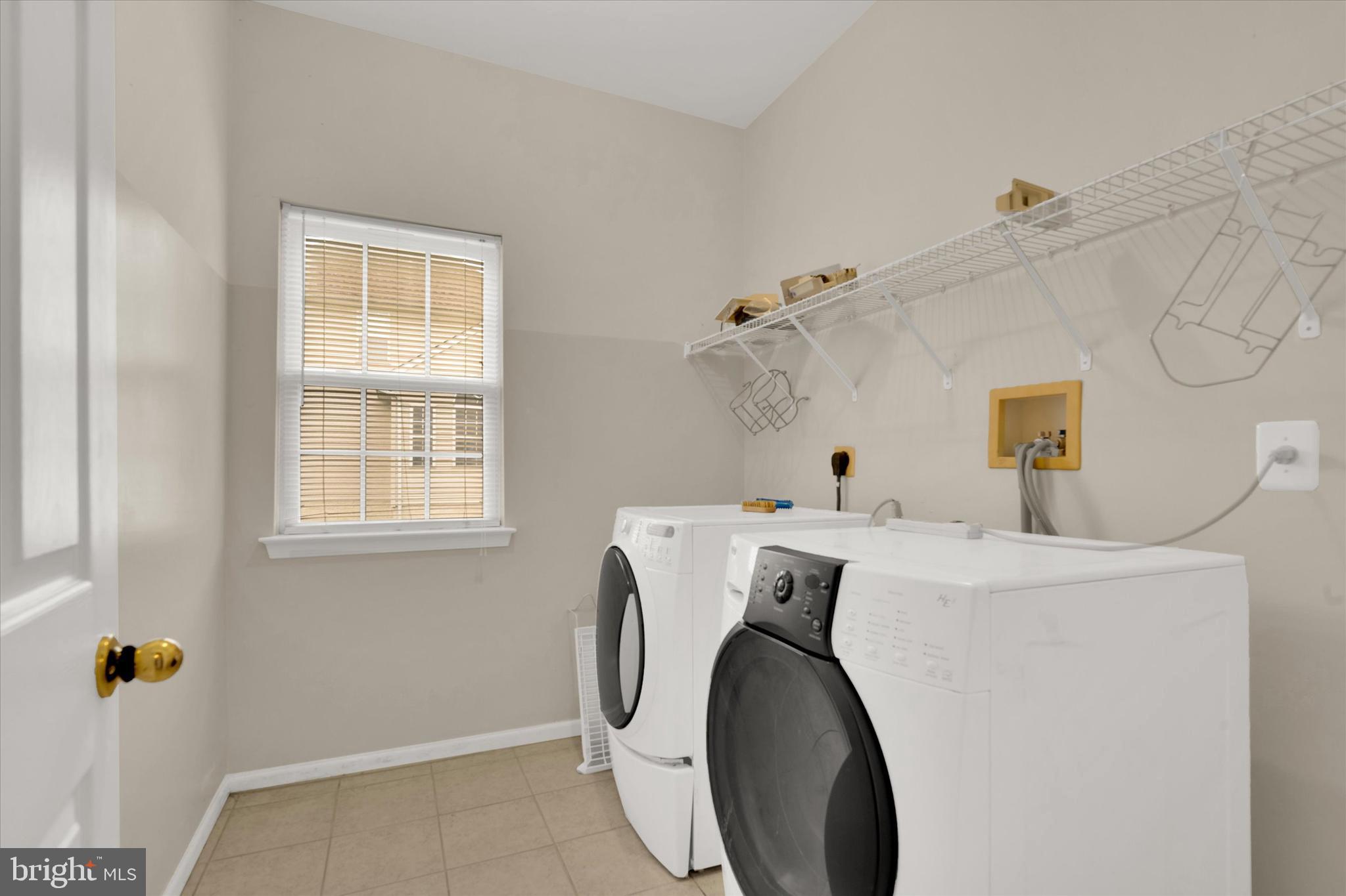 SIERRA MEADOWS - Residential