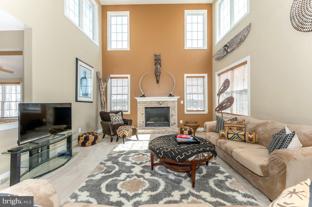 LOUDOUN VALLEY ESTATES - Residential