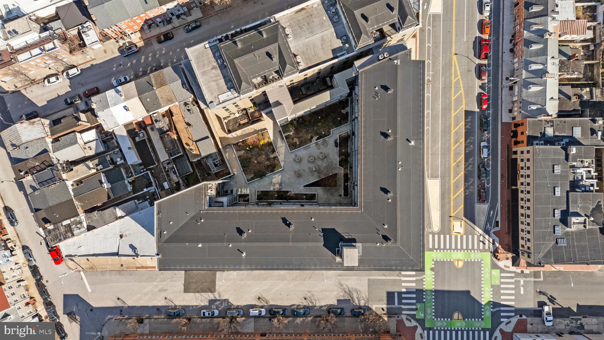 LITTLE ITALY - Residential