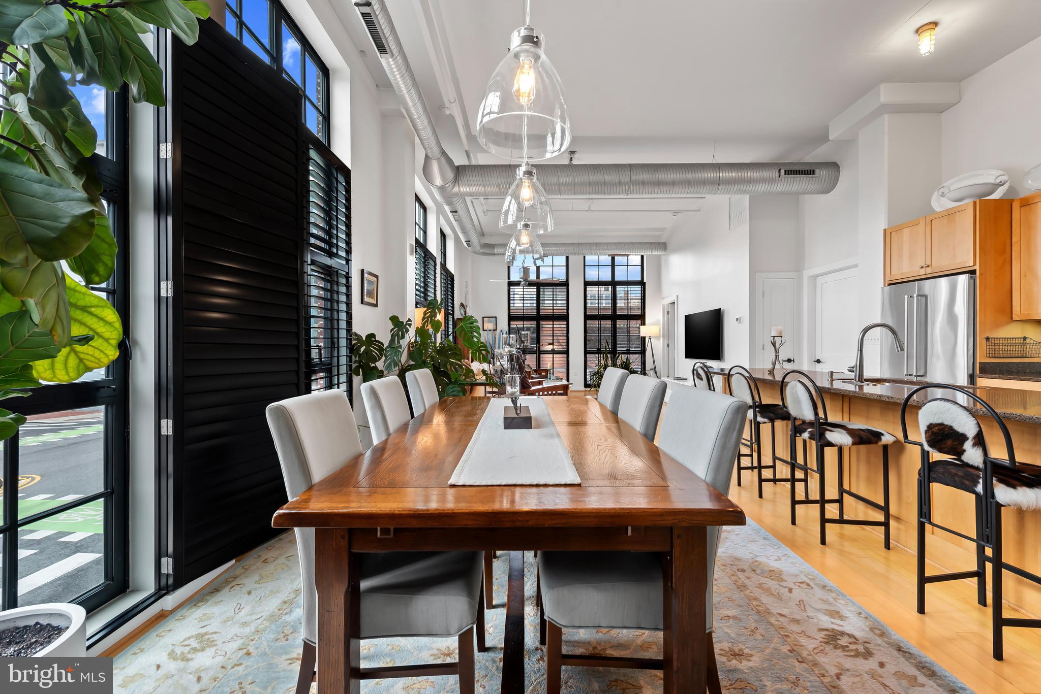 LITTLE ITALY - Residential