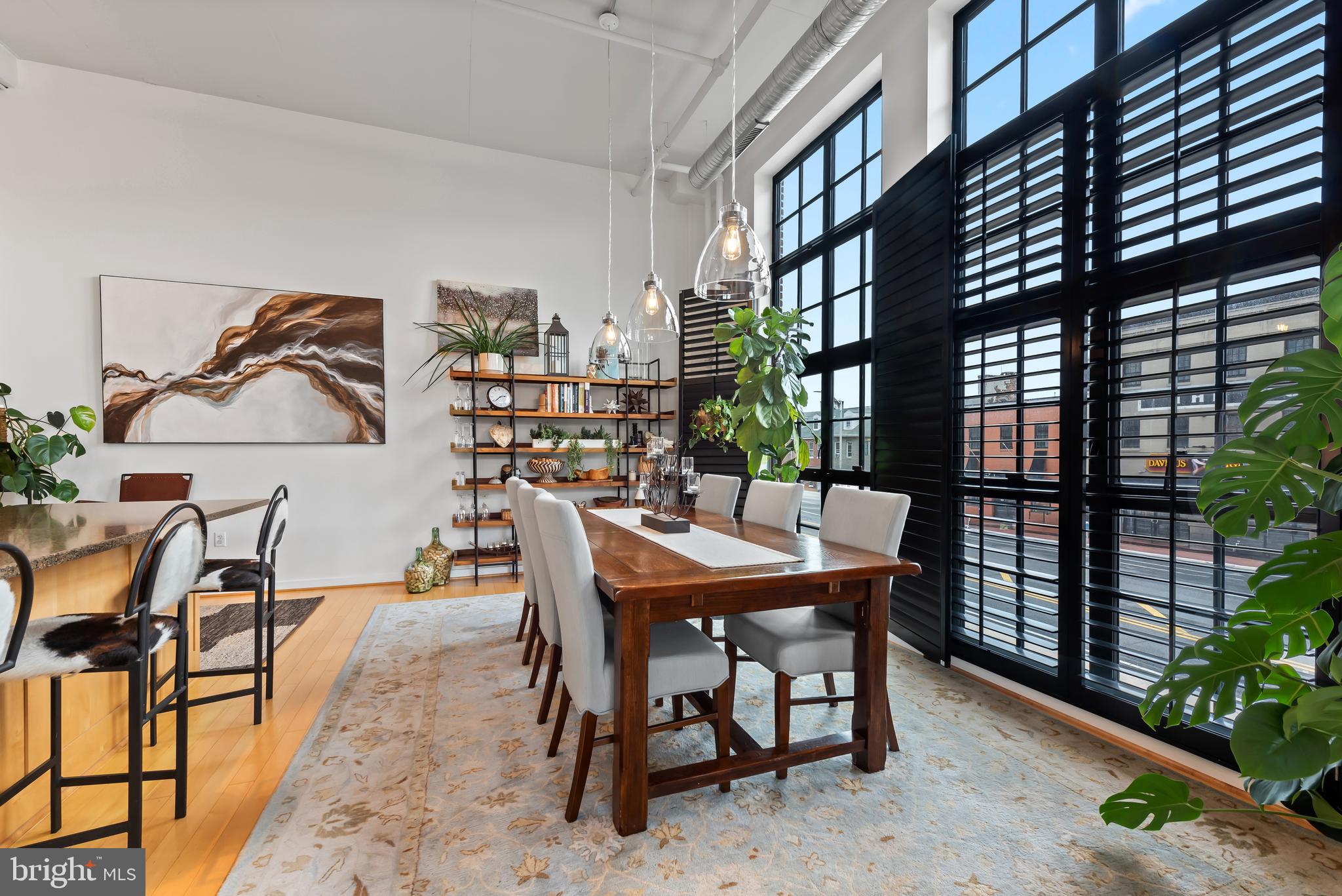 LITTLE ITALY - Residential