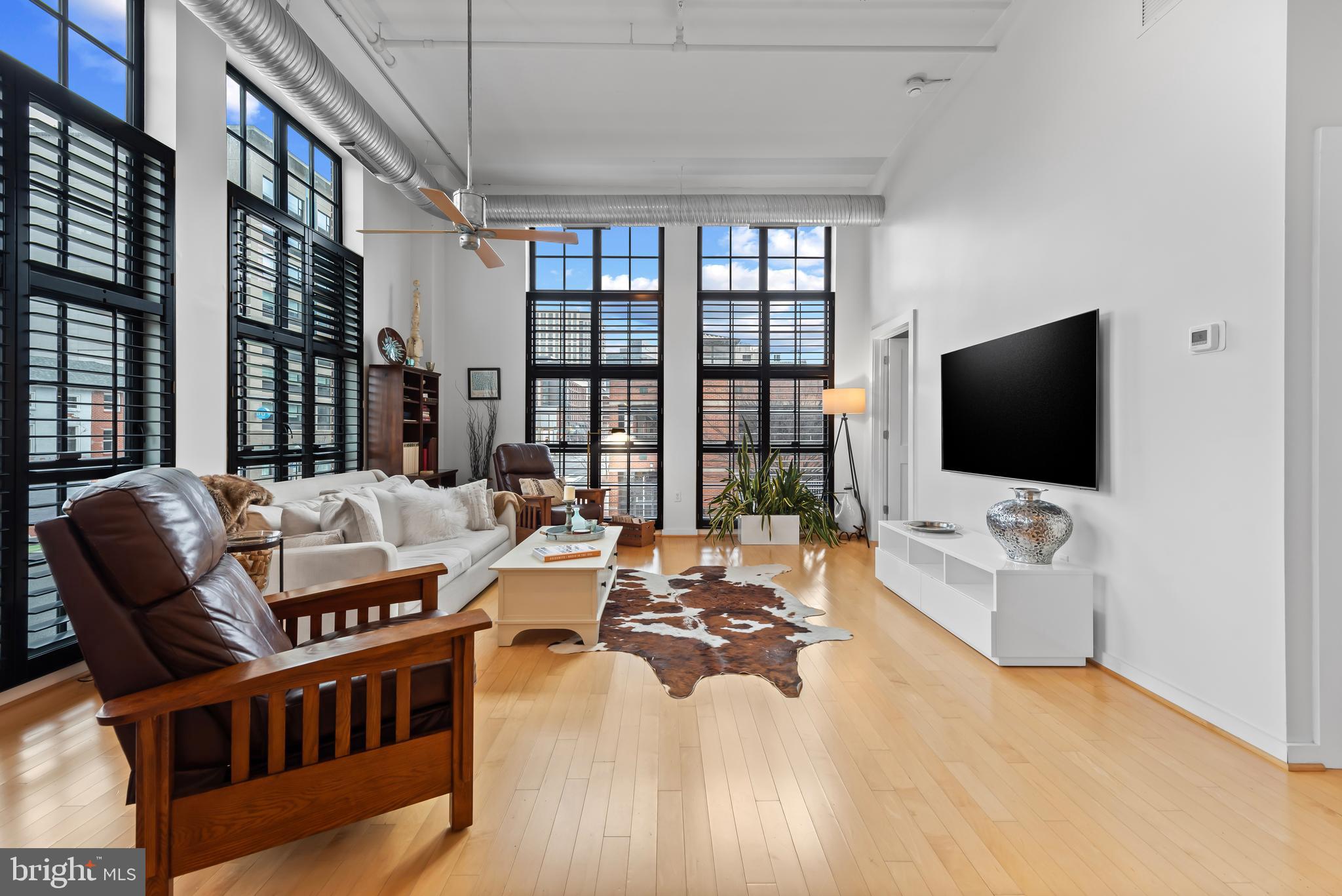 LITTLE ITALY - Residential