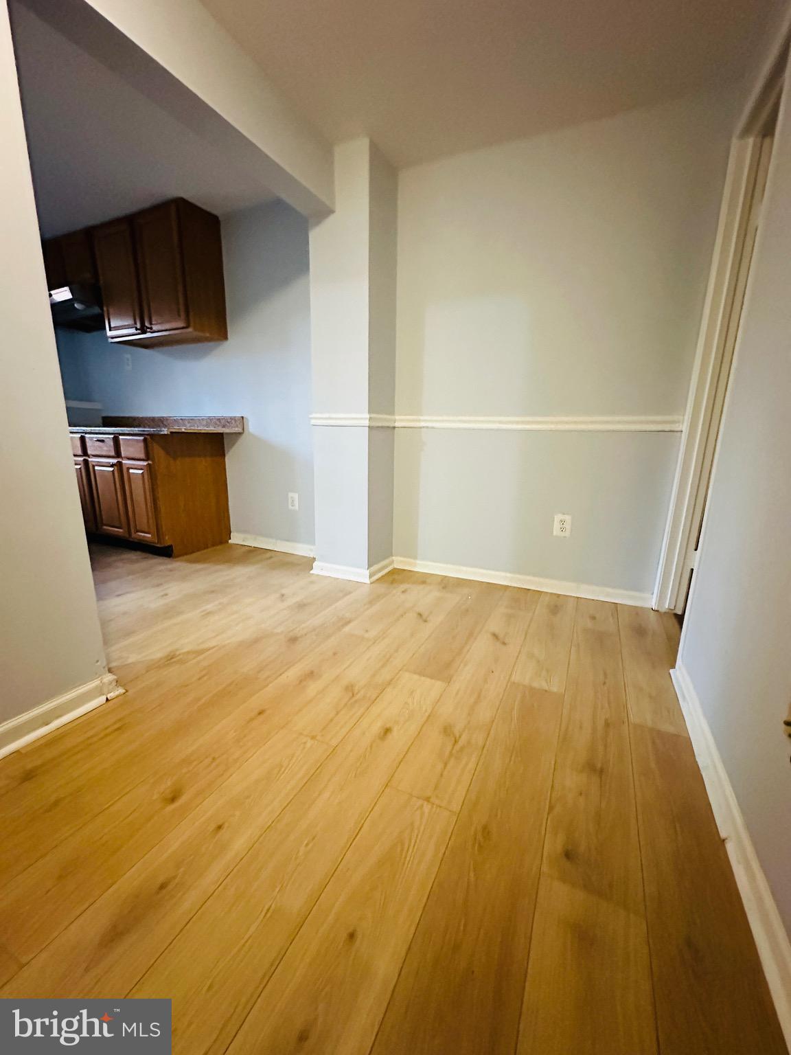 LONDON COMMONS - Residential