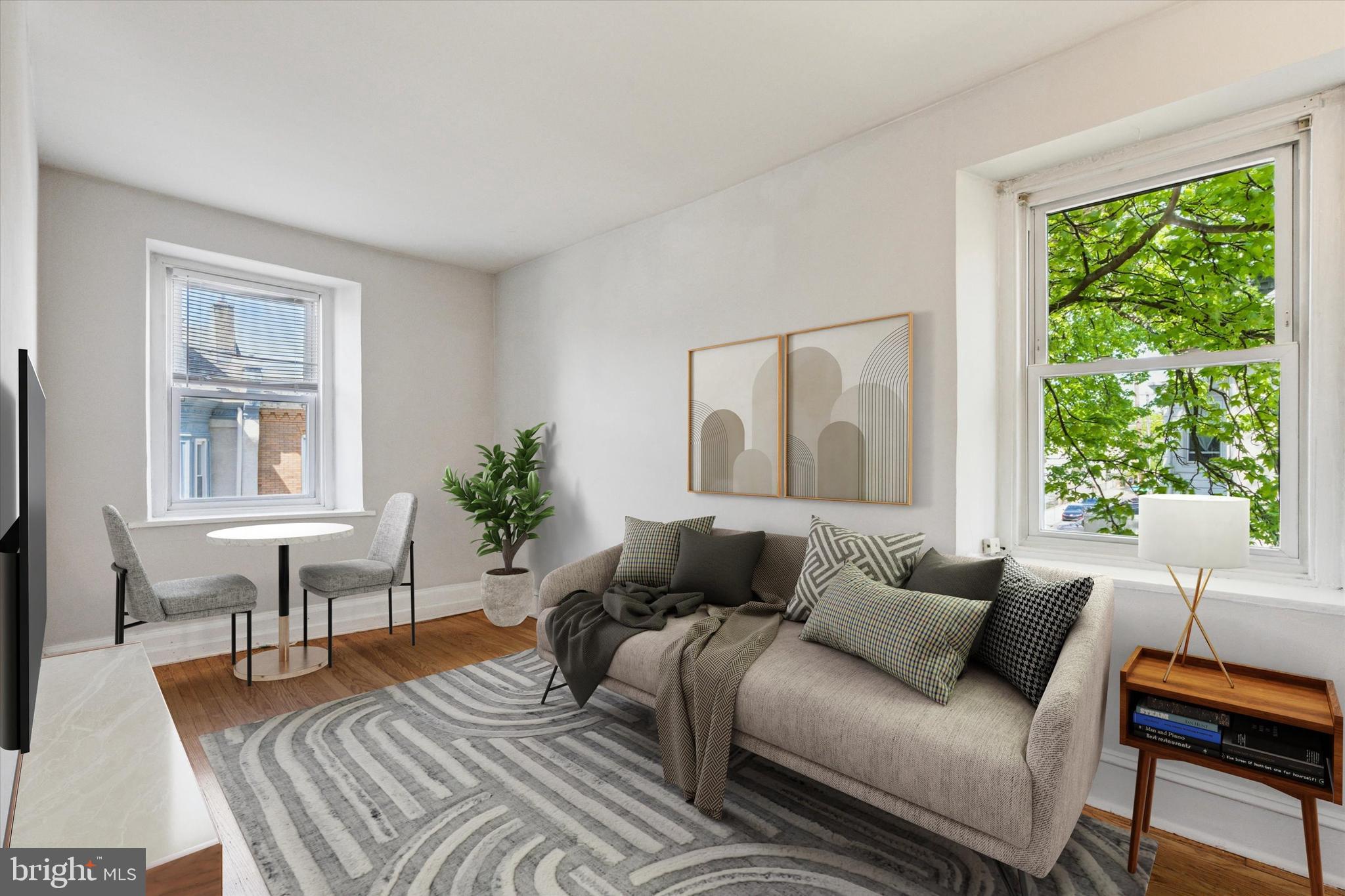 ROXBOROUGH - Commercial Sale