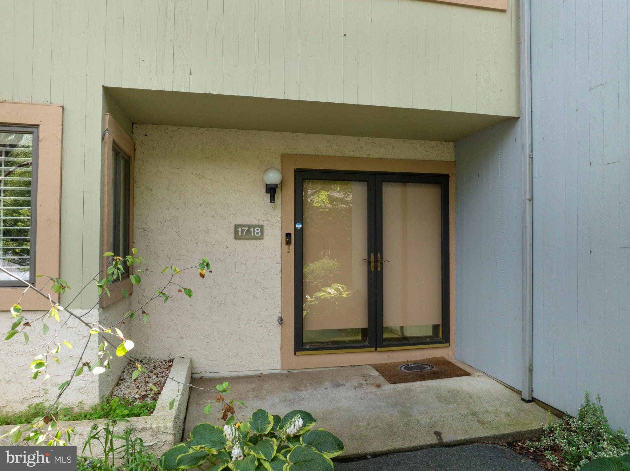 WOODLEDGE CLUSTER HOMES - Residential