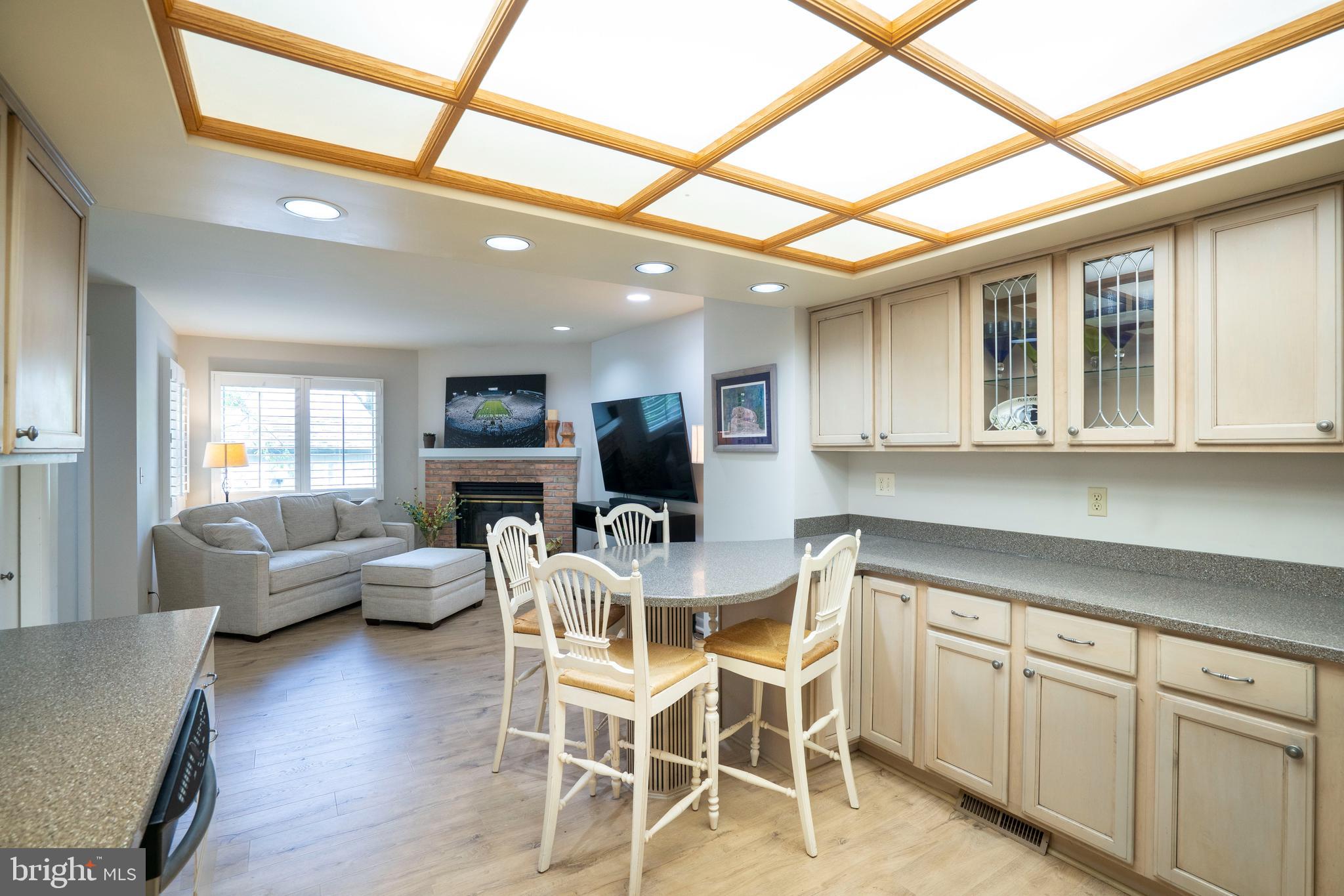 WOODLEDGE CLUSTER HOMES - Residential