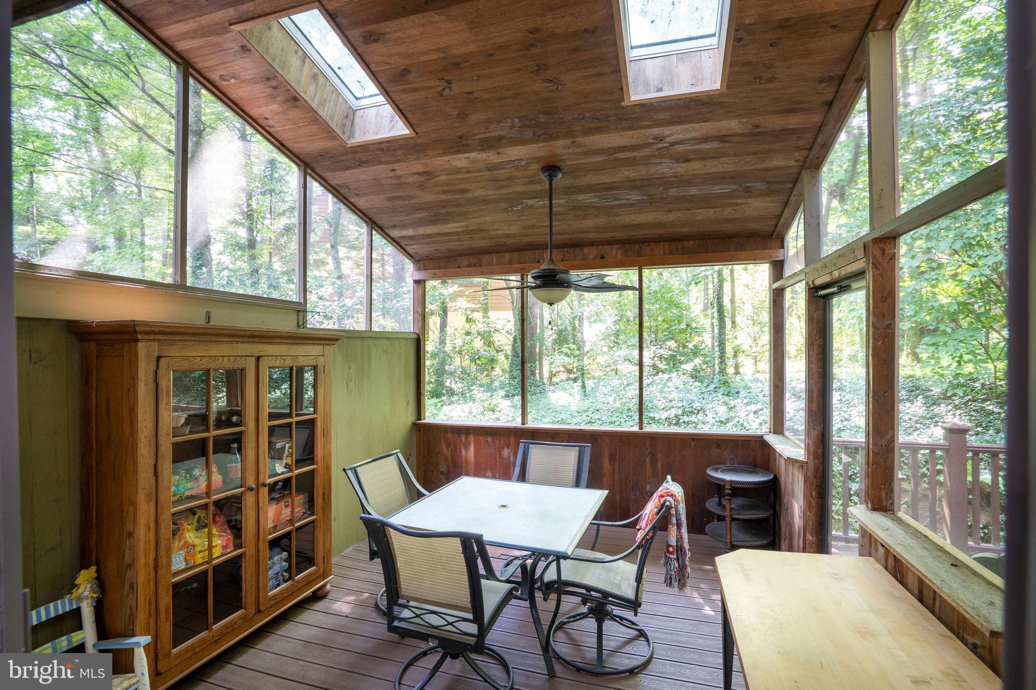 WOODLEDGE CLUSTER HOMES - Residential