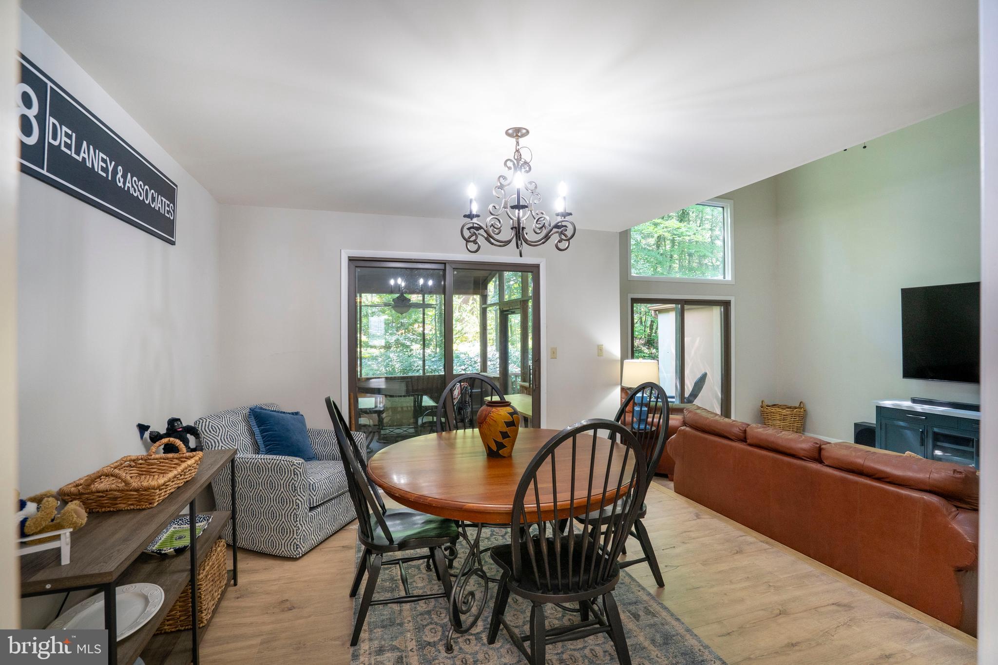 WOODLEDGE CLUSTER HOMES - Residential