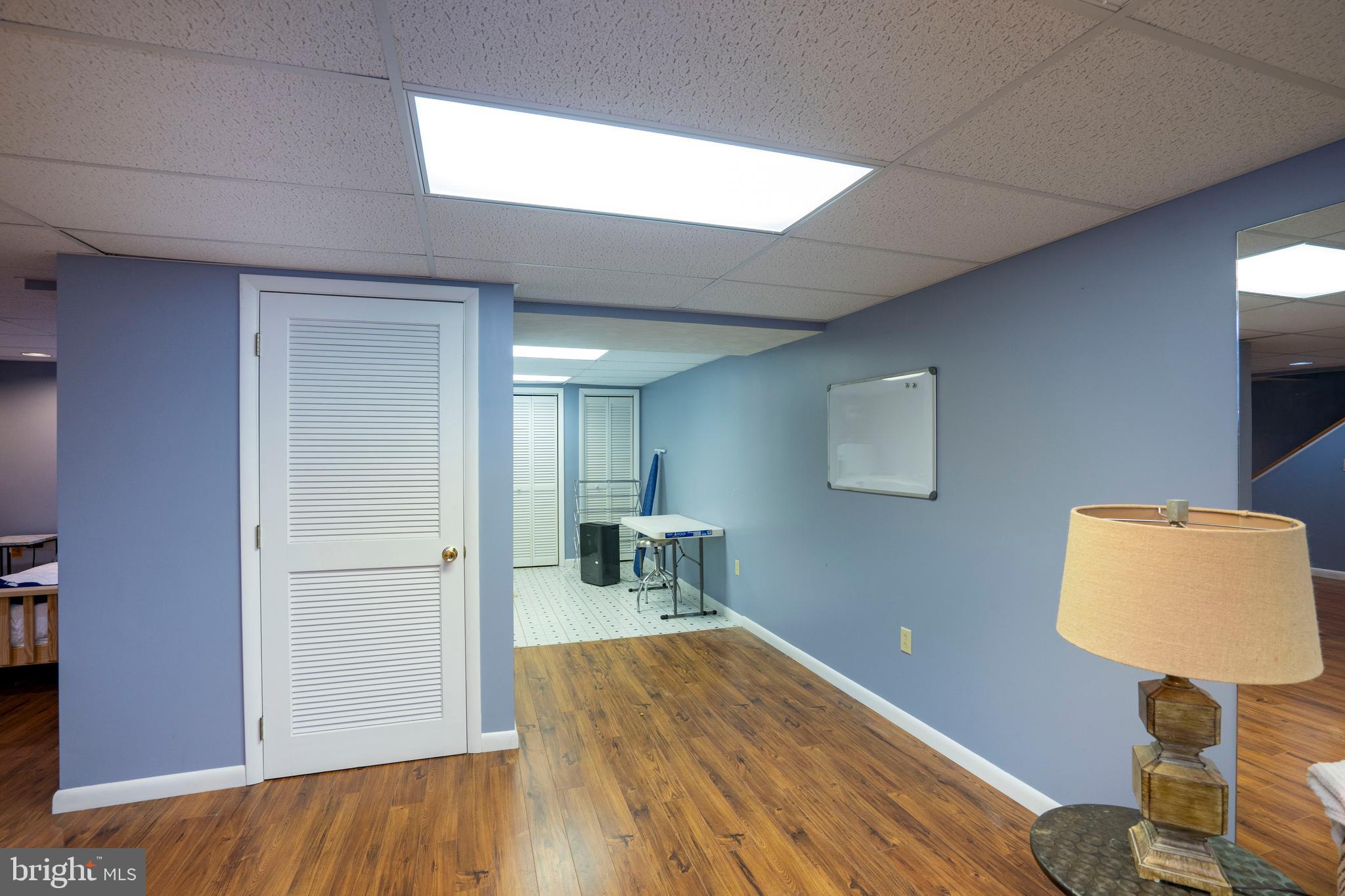 WOODLEDGE CLUSTER HOMES - Residential