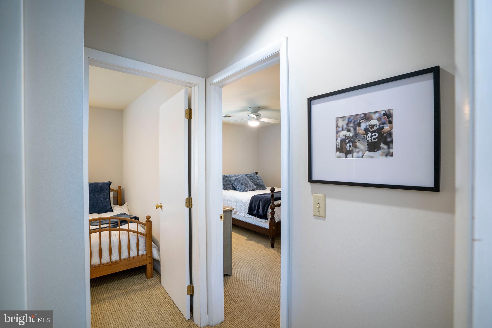 WOODLEDGE CLUSTER HOMES - Residential