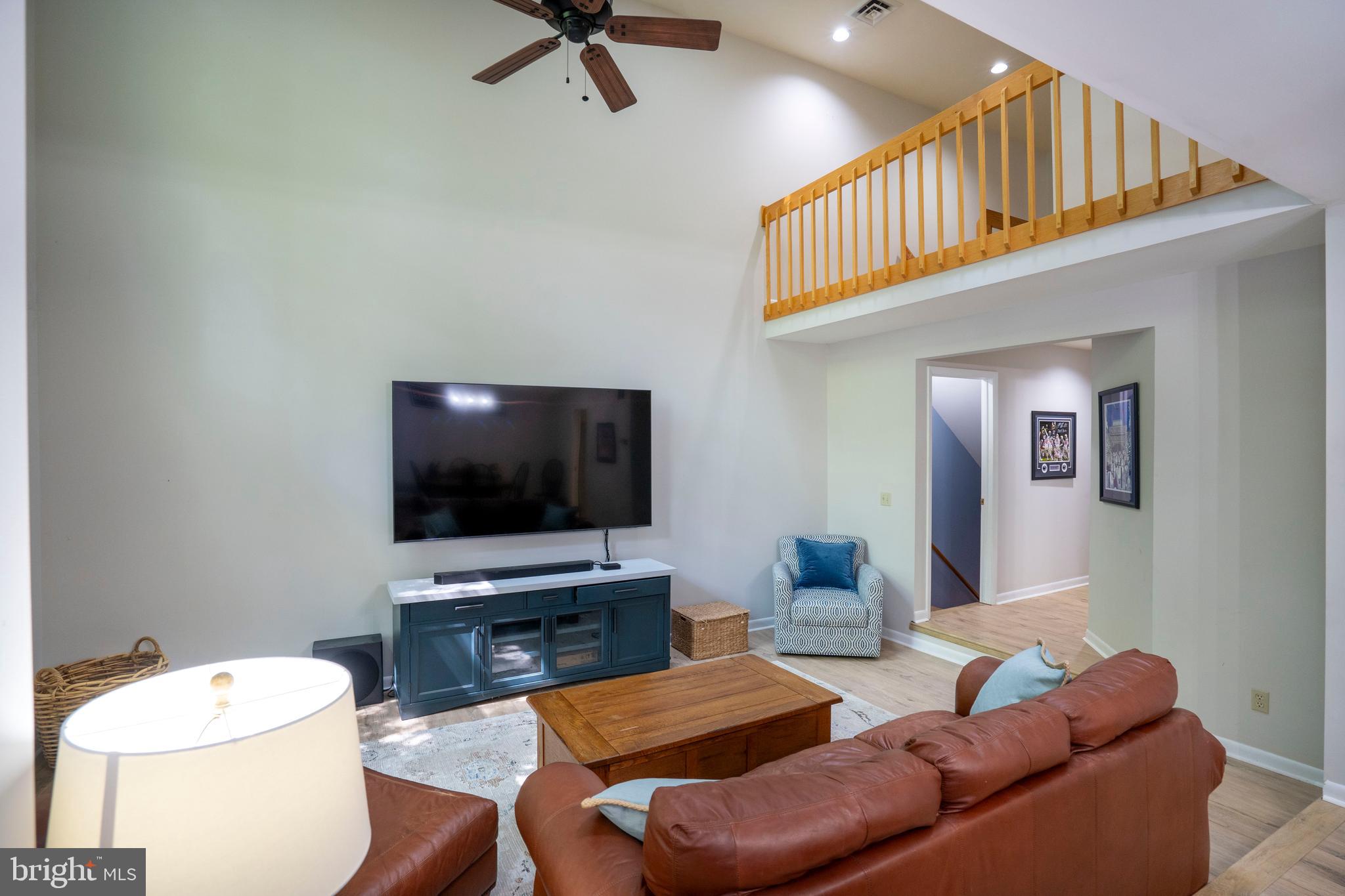 WOODLEDGE CLUSTER HOMES - Residential