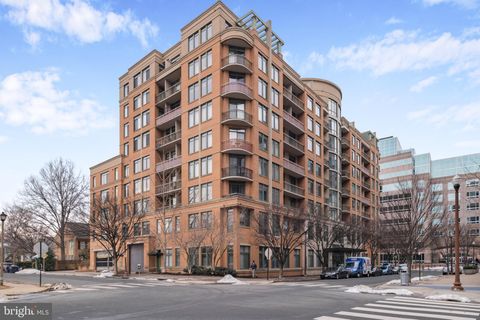 3625 10TH STREET N 703 ARLINGTON VA 22201