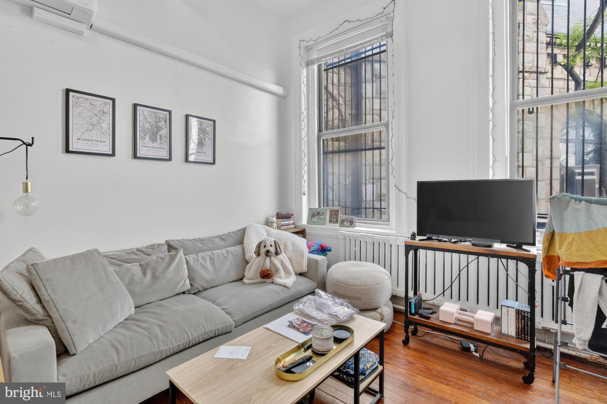 2319 FITZWATER STREET 202