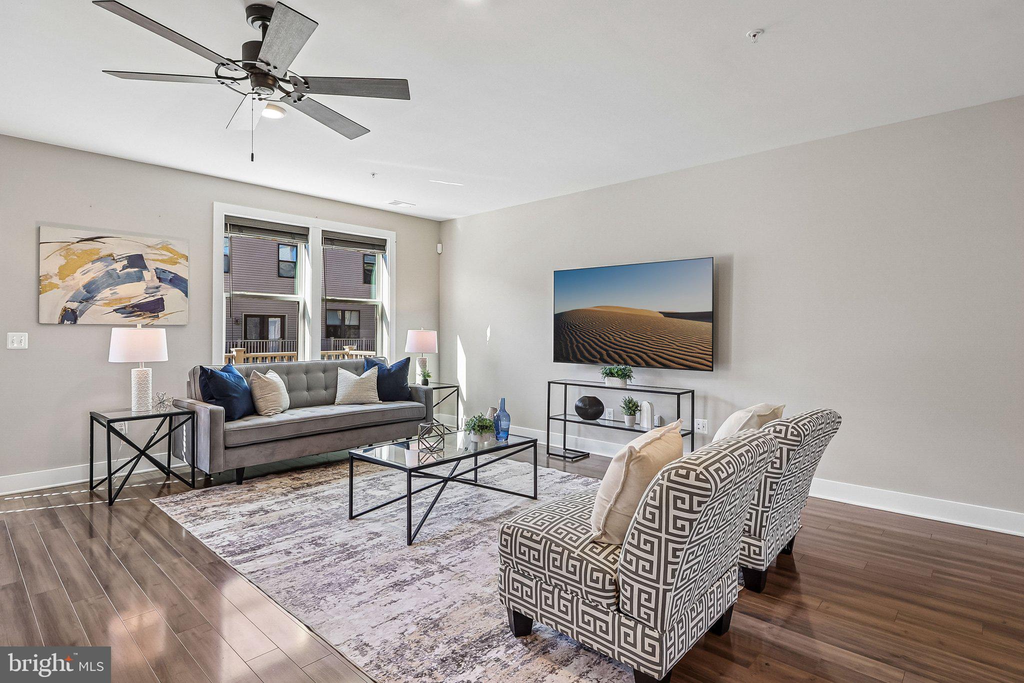 44842 TIVERTON SQUARE