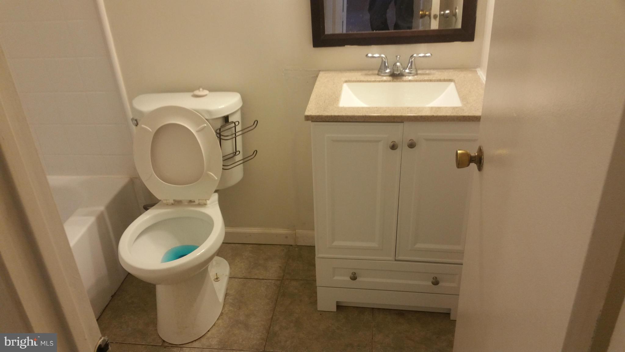 WESTPHALIA WOODS - Residential Lease