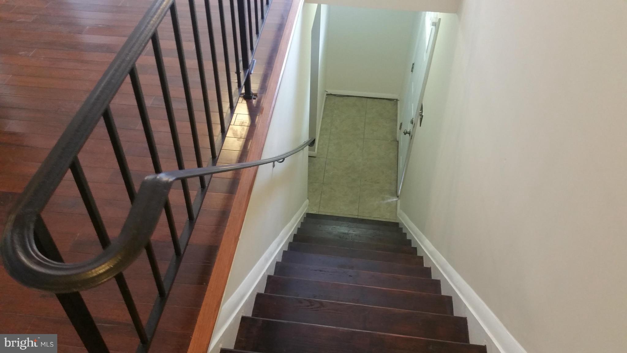 WESTPHALIA WOODS - Residential Lease