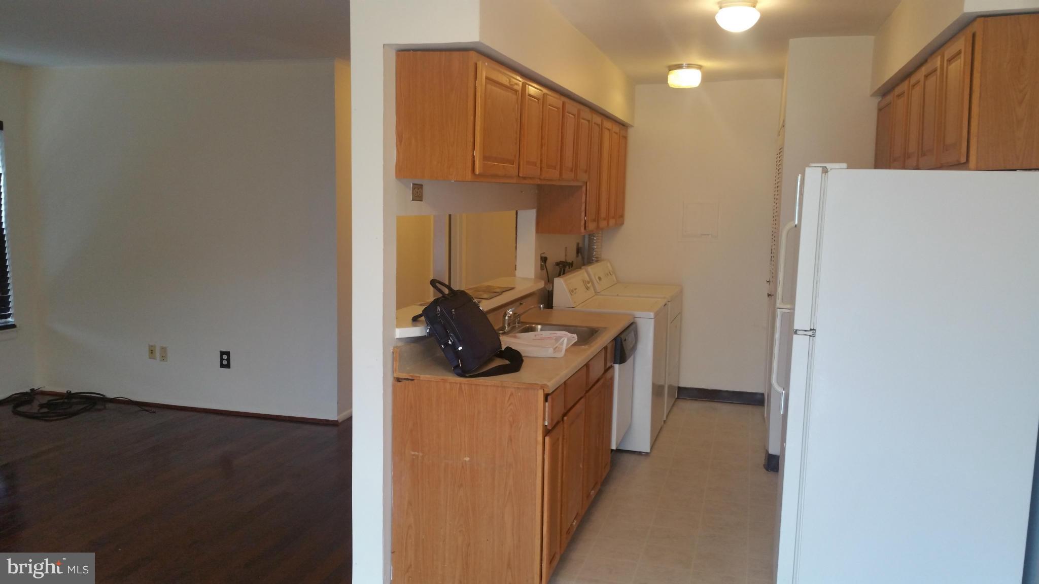 WESTPHALIA WOODS - Residential Lease