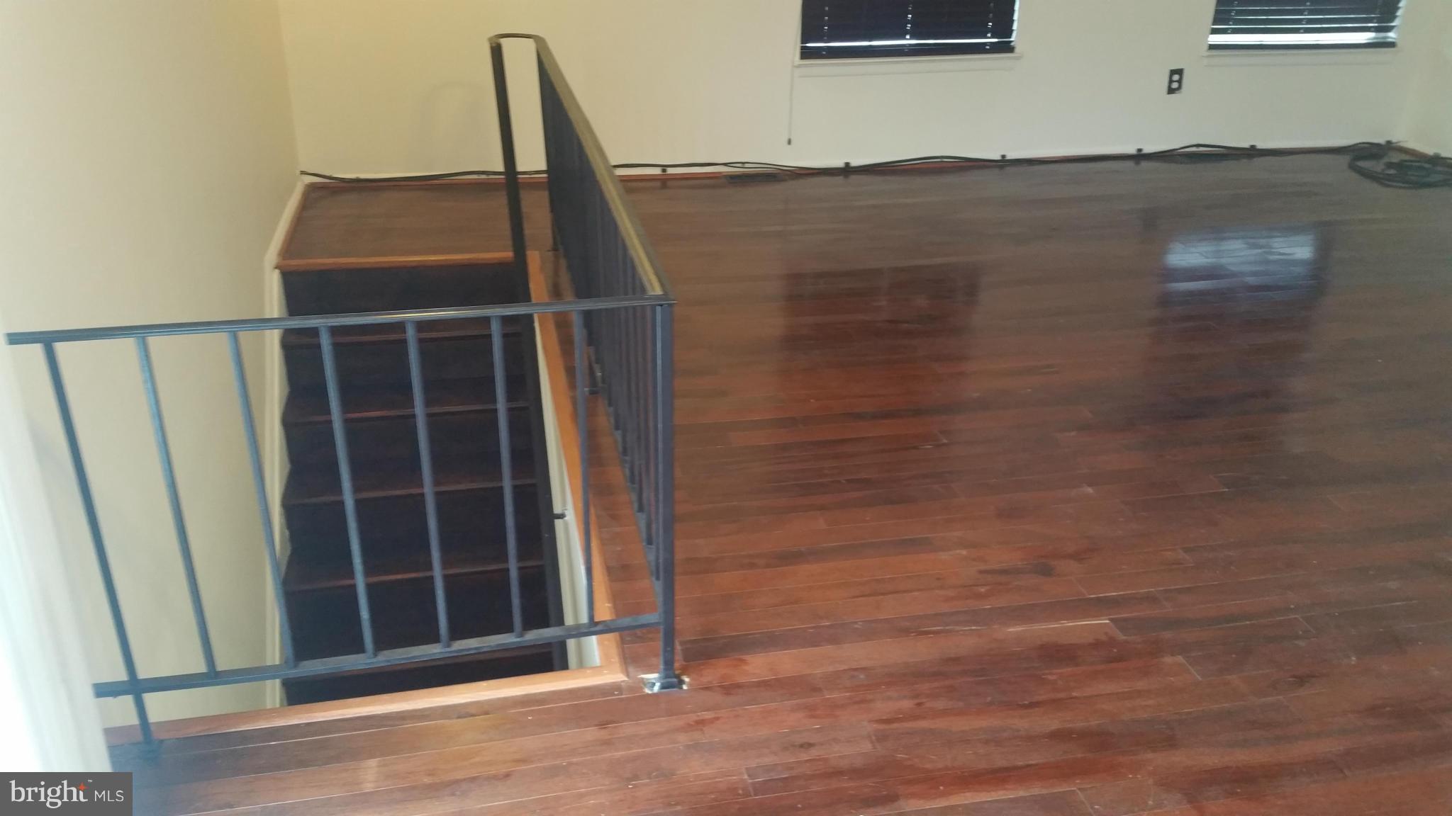 WESTPHALIA WOODS - Residential Lease