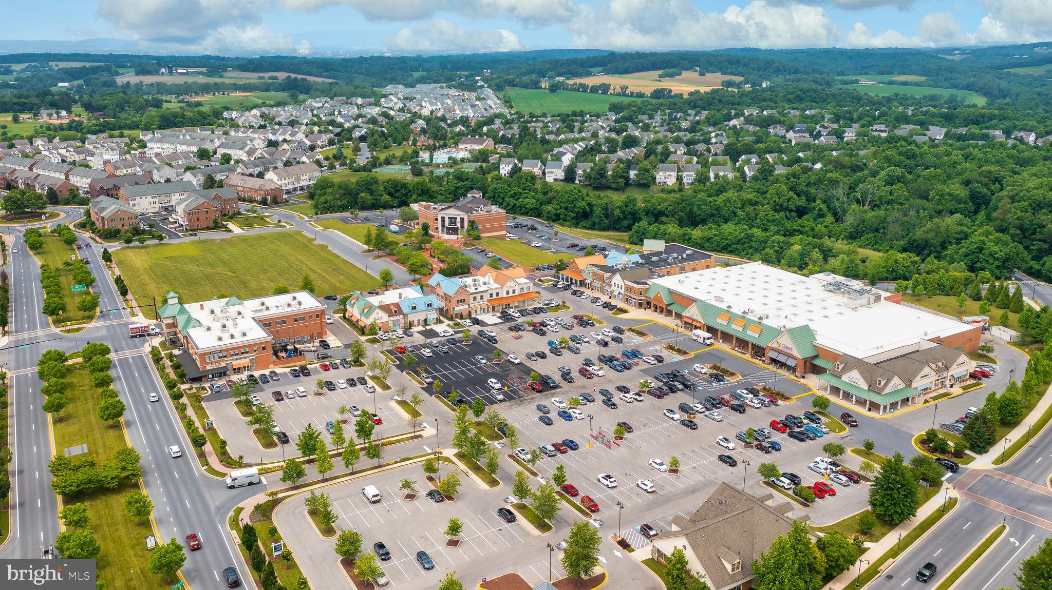 VILLAGES OF URBANA - Residential Lease