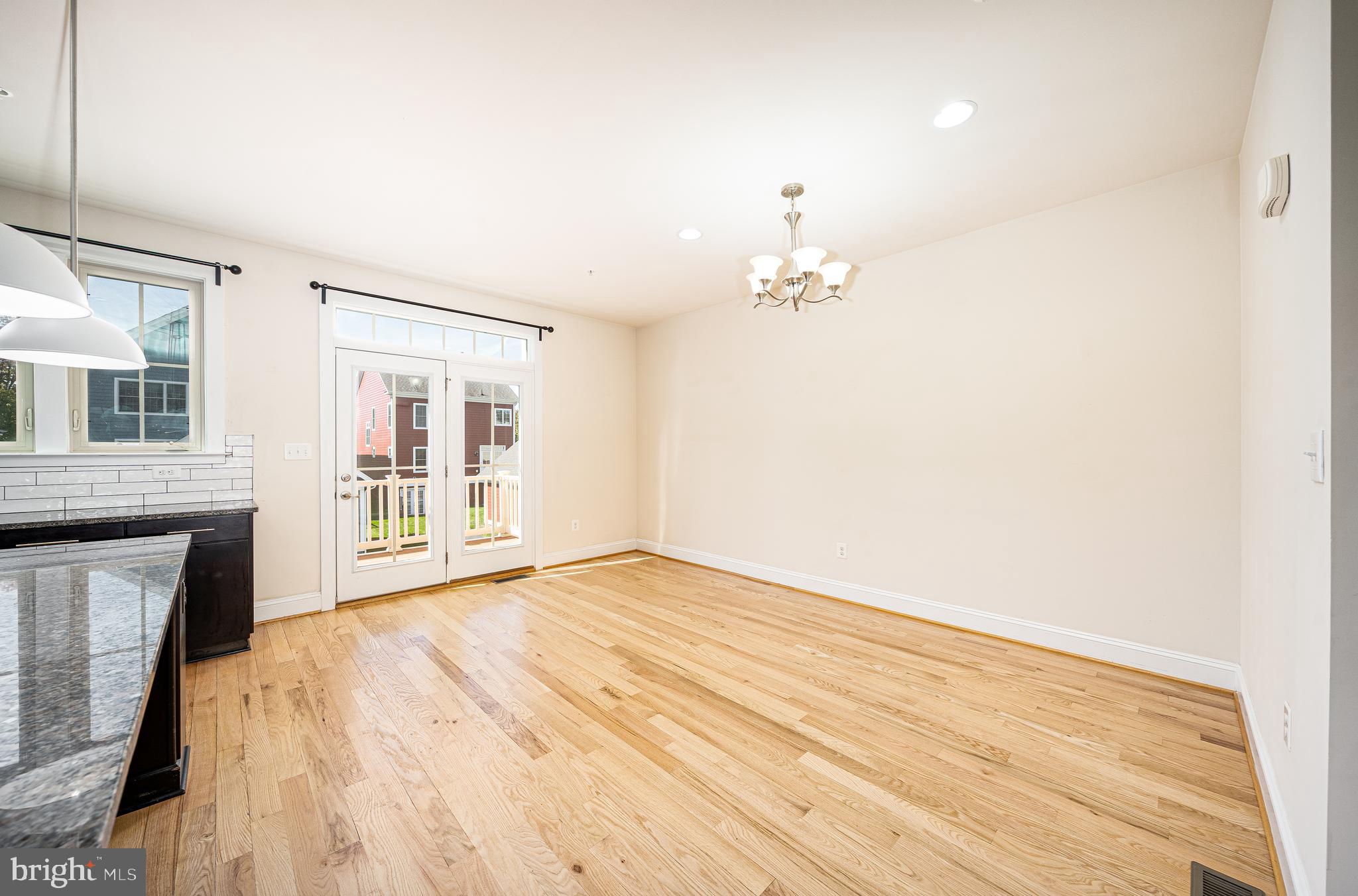 VILLAGES OF URBANA - Residential Lease